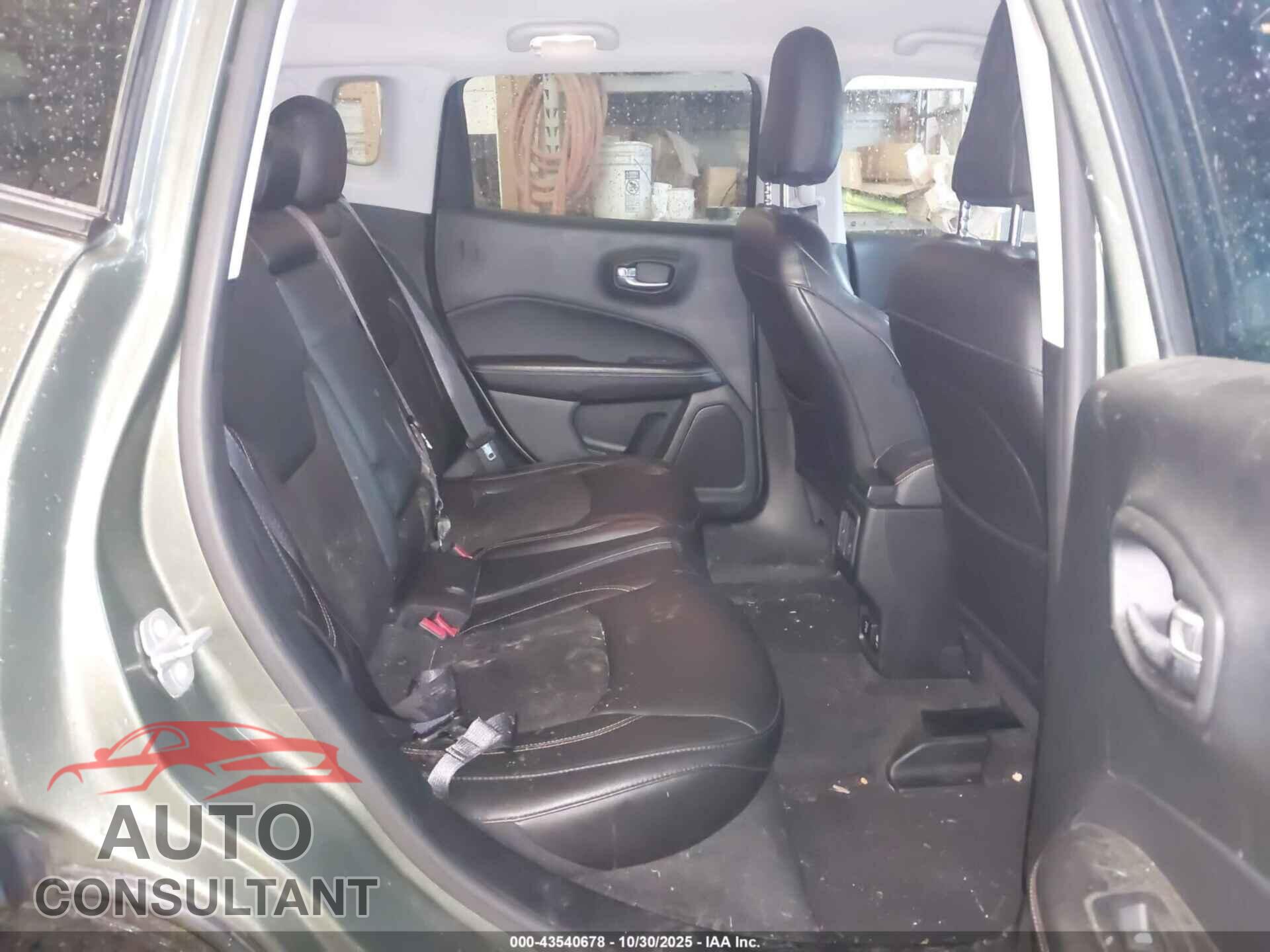 JEEP COMPASS 2018 - 3C4NJDBB3JT177736