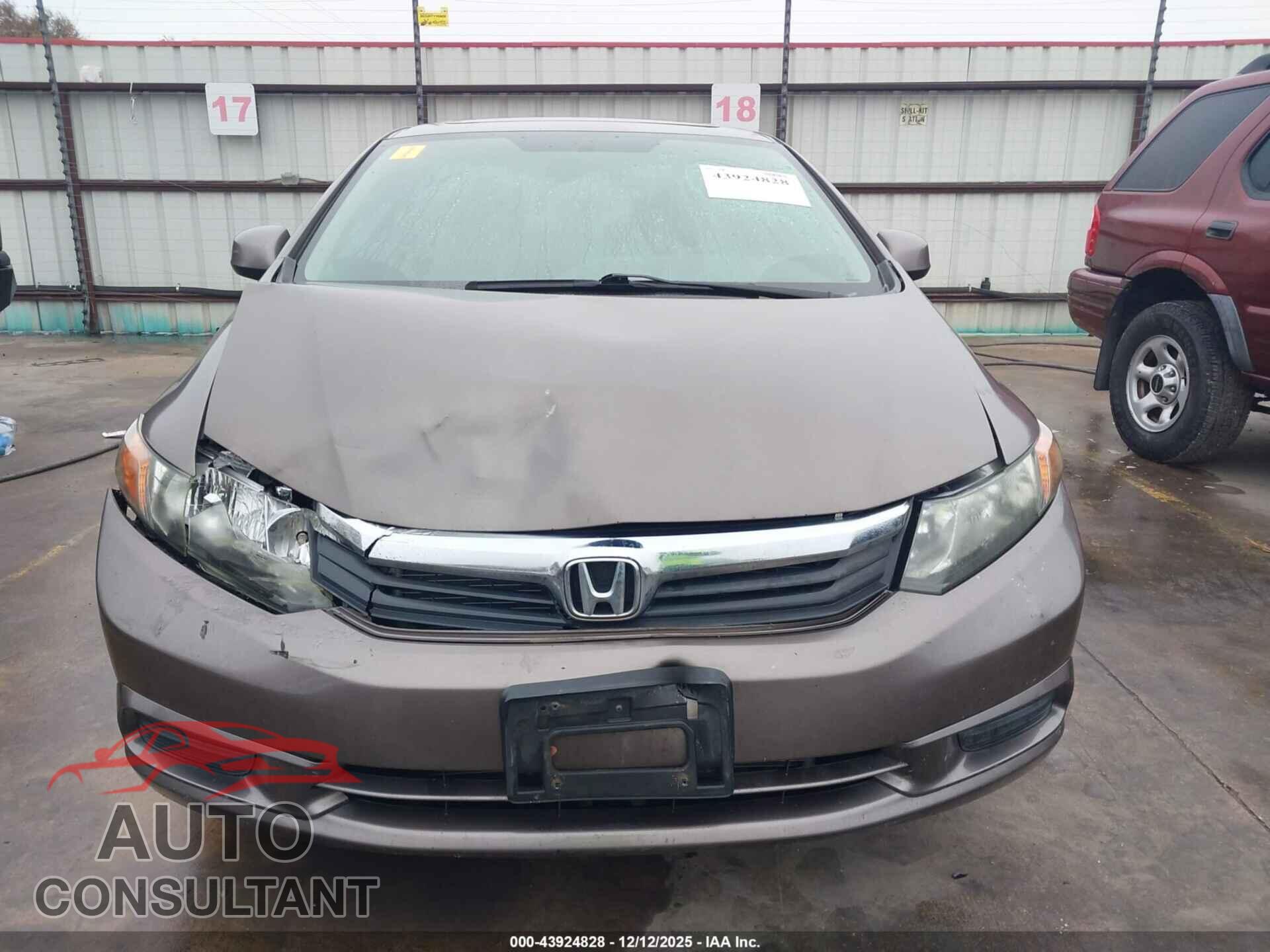 HONDA CIVIC 2012 - 2HGFB2F96CH526978