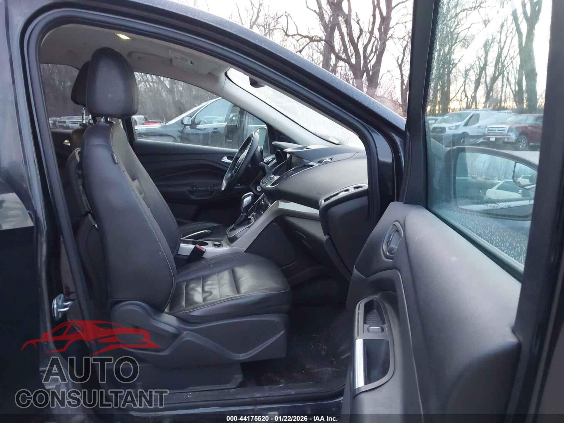 FORD ESCAPE 2013 - 1FMCU0HX2DUB17821