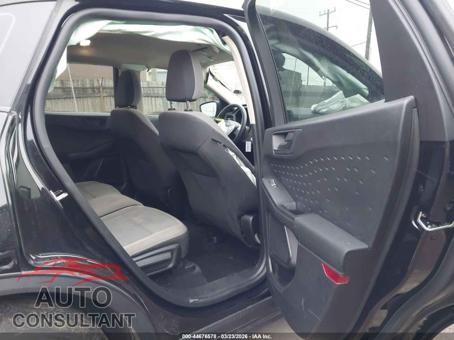 FORD ESCAPE 2020 - 1FMCU0F60LUA84438