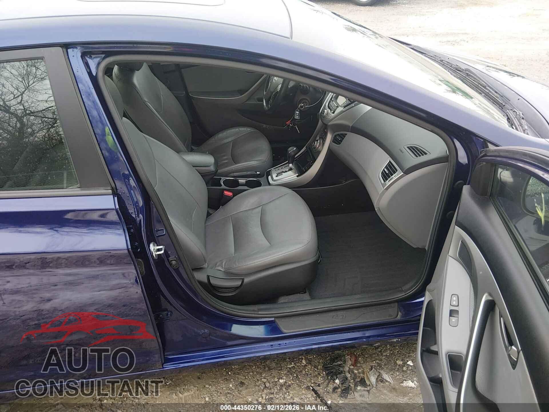 HYUNDAI ELANTRA 2013 - 5NPDH4AE6DH202037
