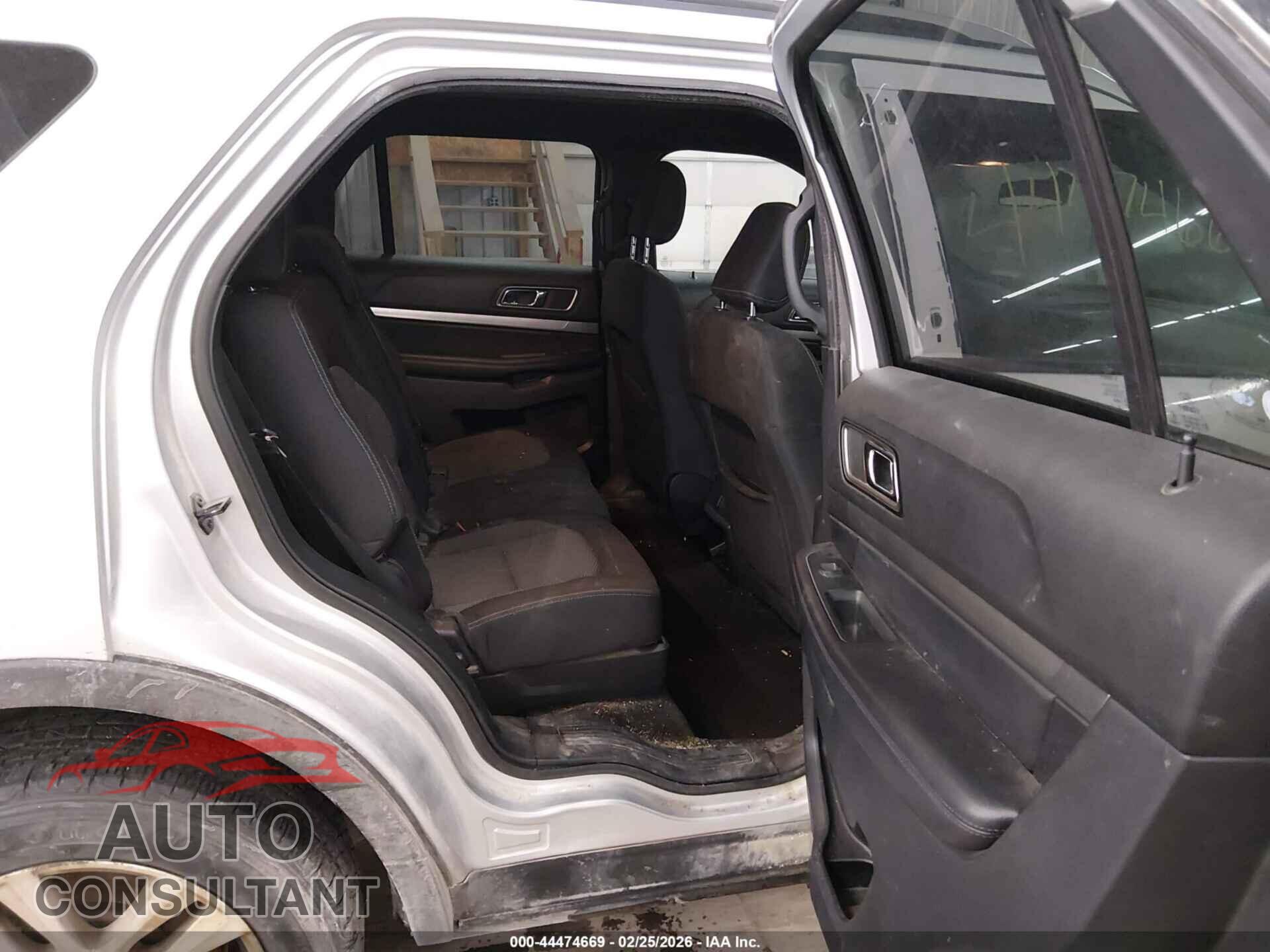 FORD EXPLORER 2018 - 1FM5K8D81JGB55658