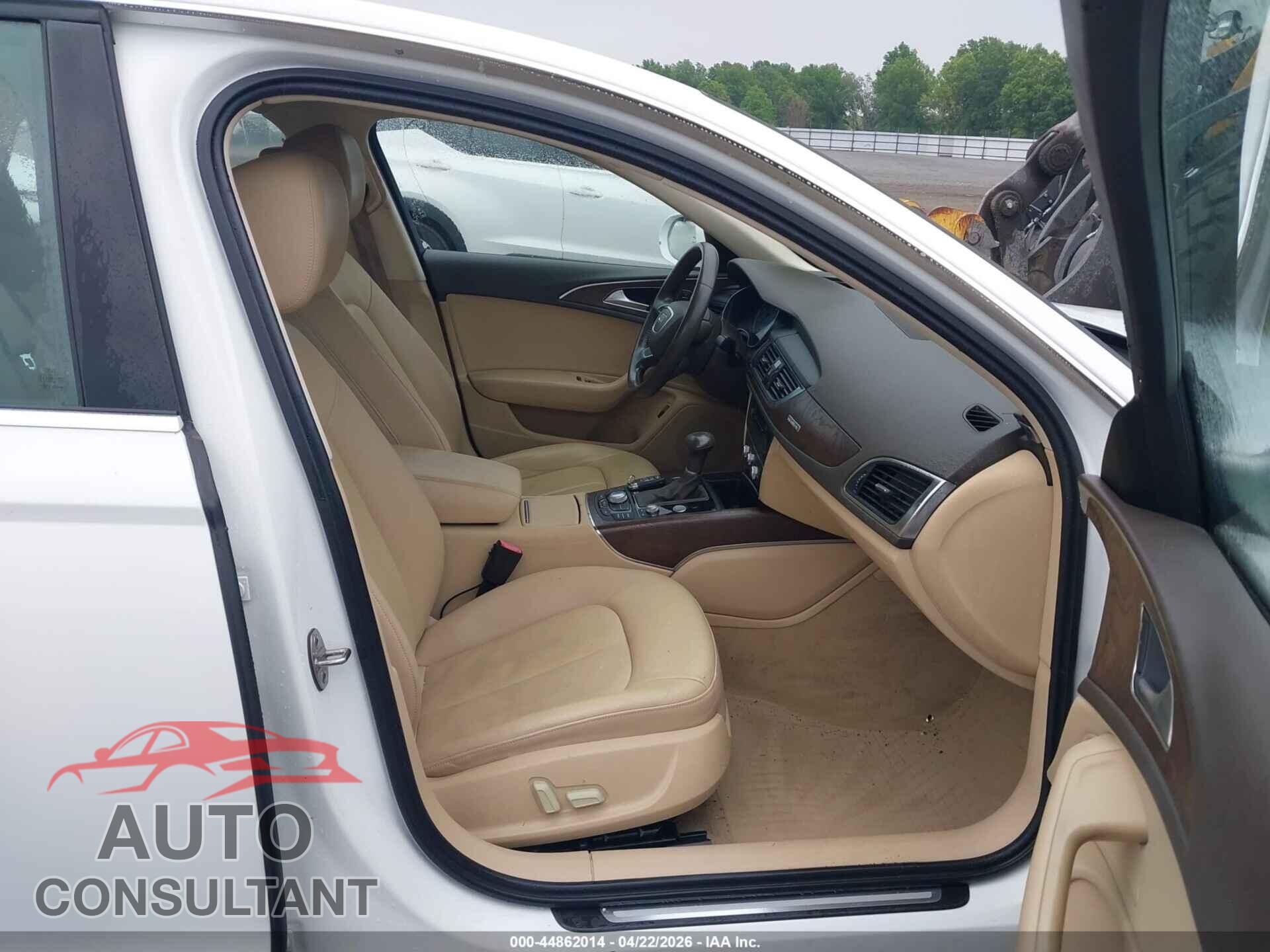 AUDI A6 2013 - WAUGFAFC6DN099482