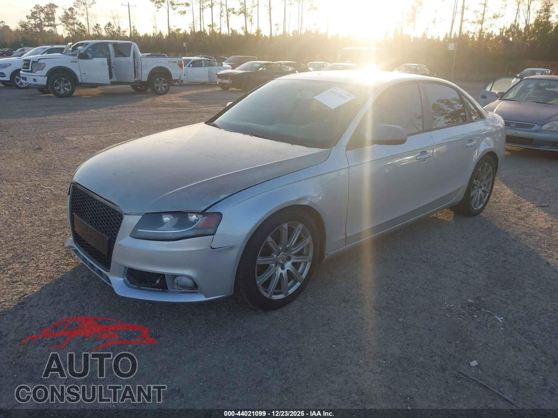 AUDI A4 2011 - WAUAFAFL6BN056702