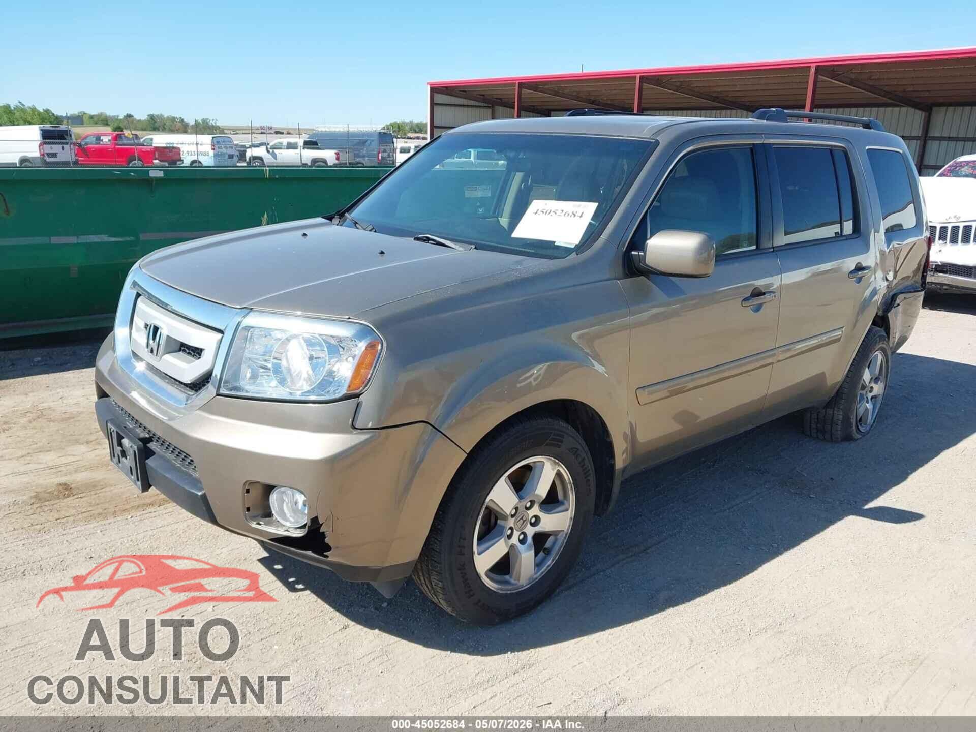 HONDA PILOT 2011 - 5FNYF4H68BB082548