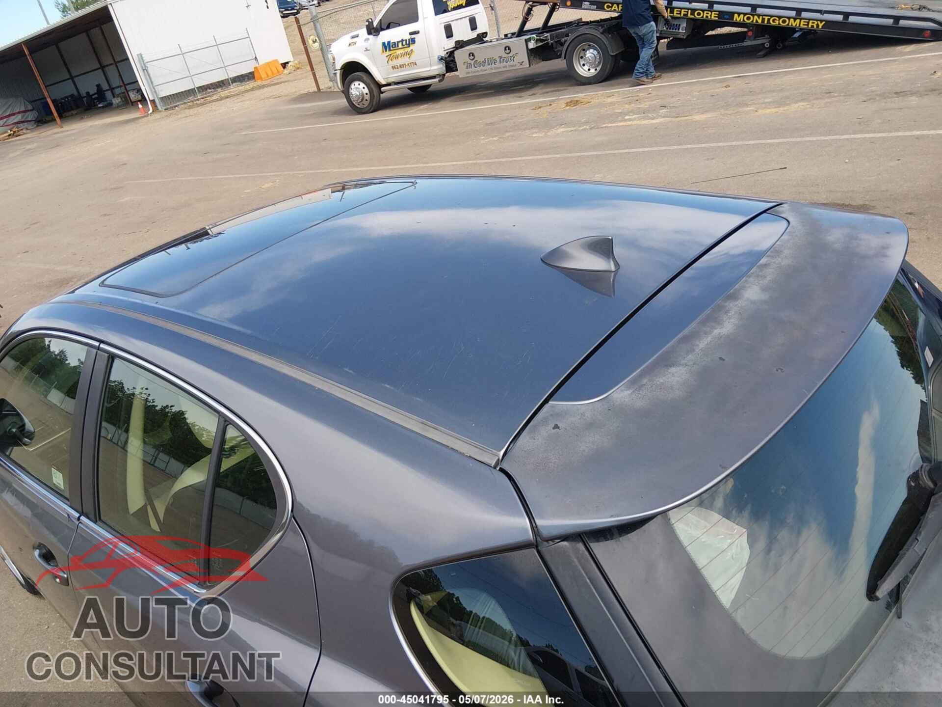 LEXUS CT 200H 2014 - JTHKD5BH8E2174115