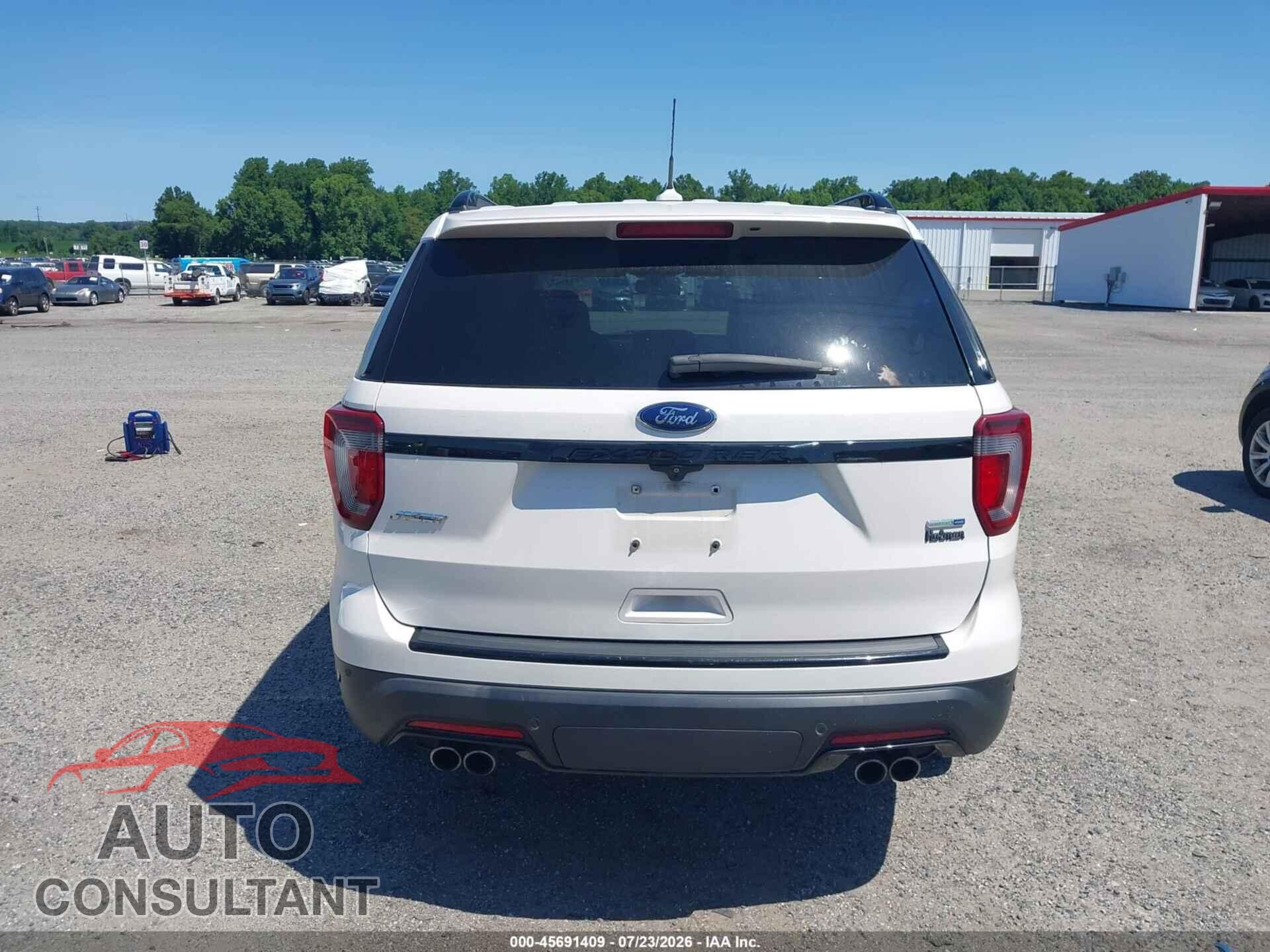 FORD EXPLORER 2018 - 1FM5K8GT9JGB38235