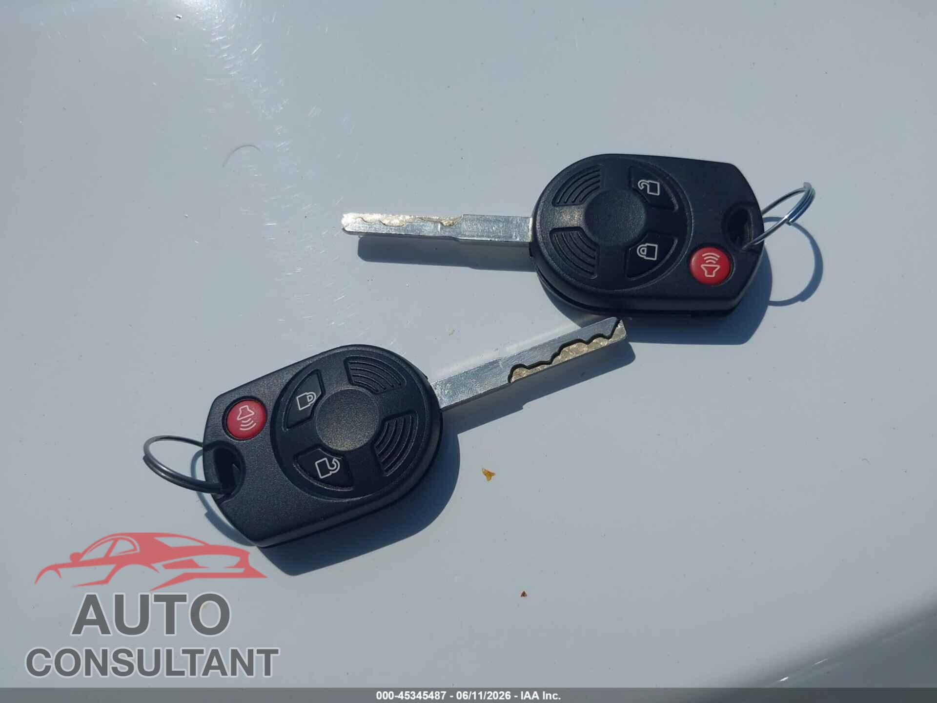 FORD ESCAPE 2017 - 1FMCU0GD1HUD28425