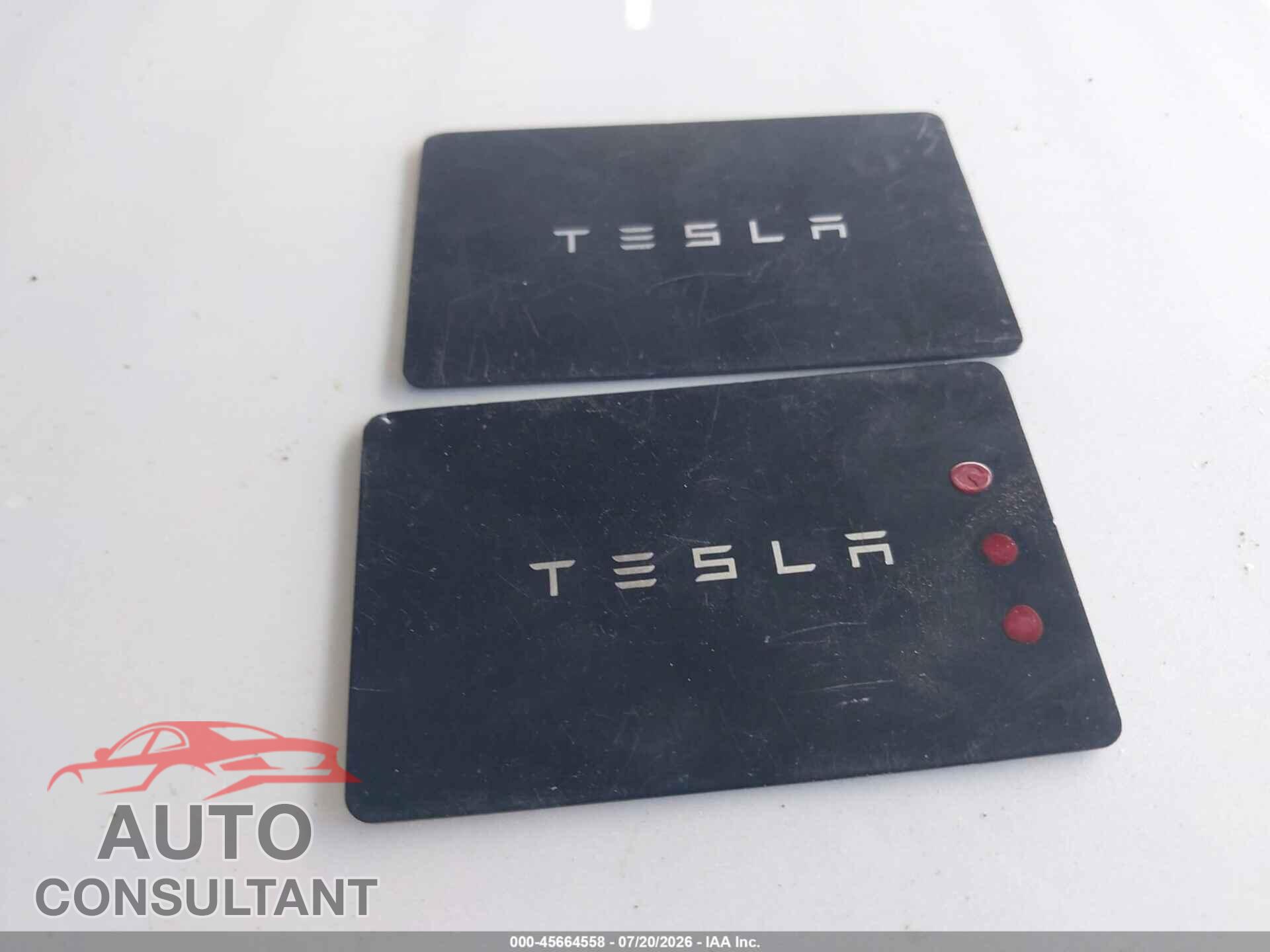 TESLA MODEL 3 2021 - 5YJ3E1EA8MF856708