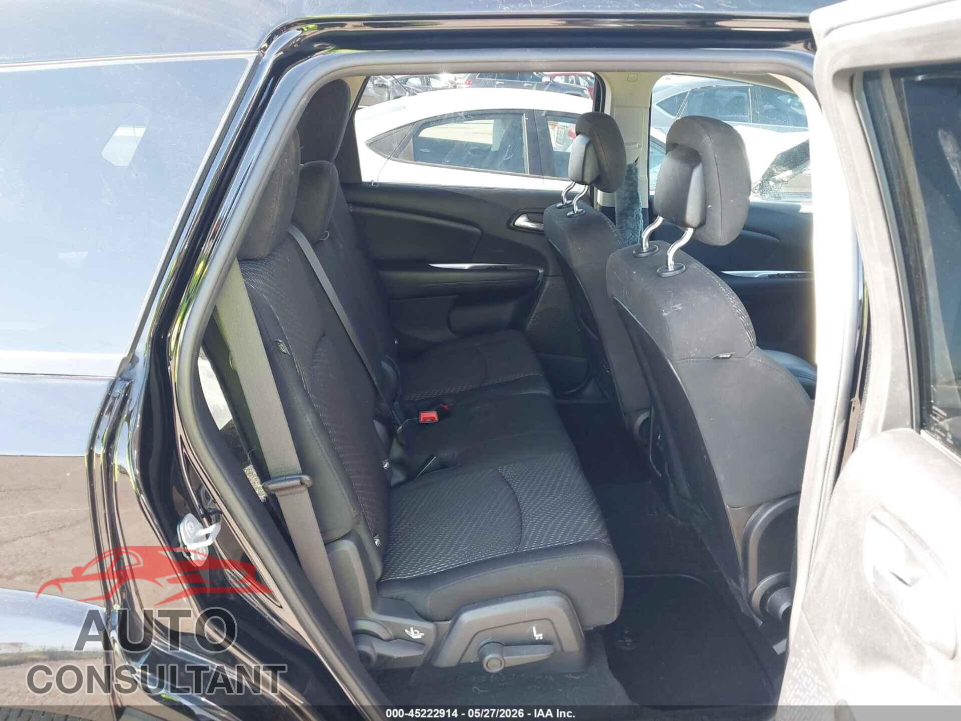 DODGE JOURNEY 2015 - 3C4PDCBG8FT510929