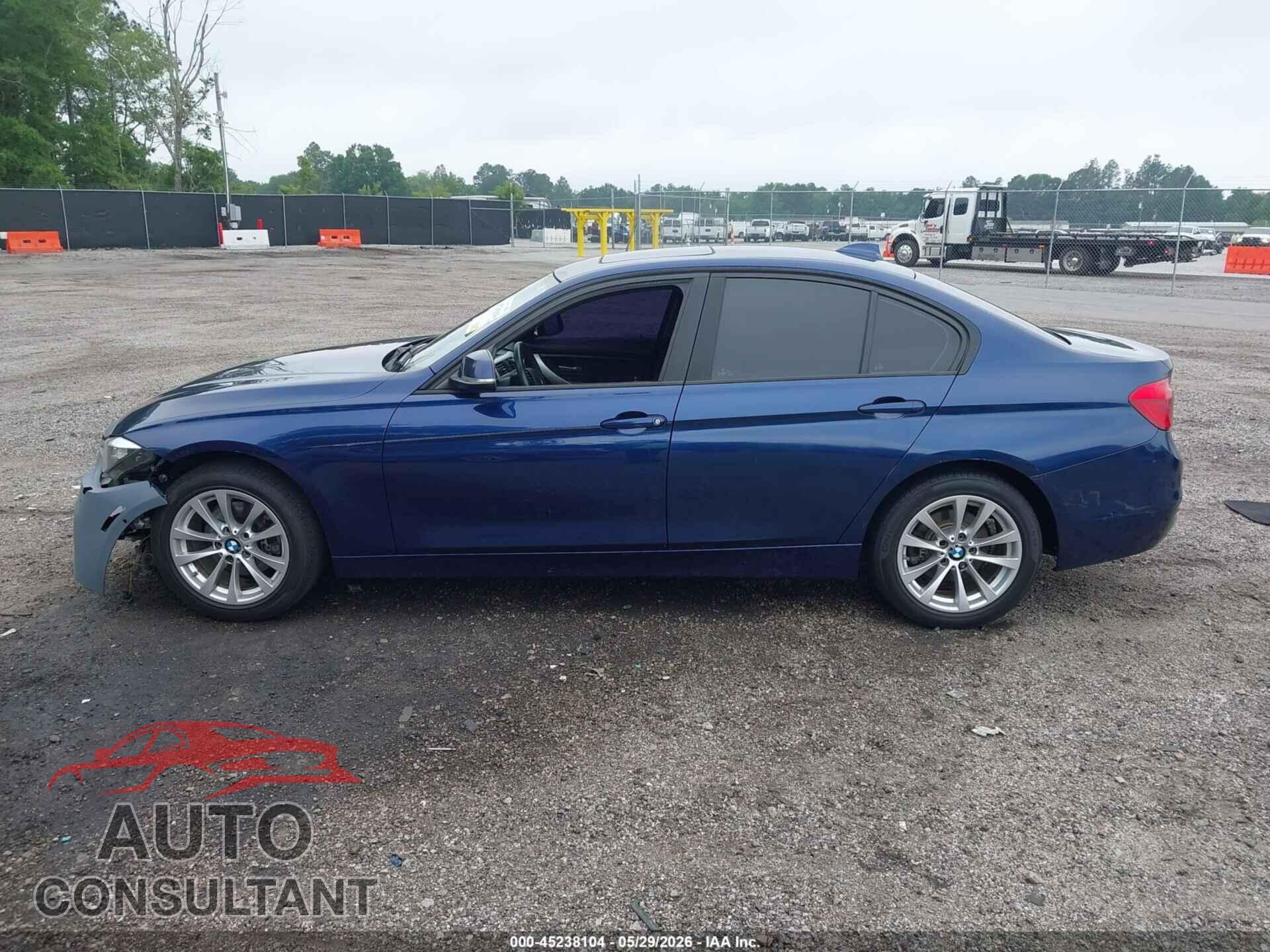 BMW 320I 2017 - WBA8E1G31HNU18332
