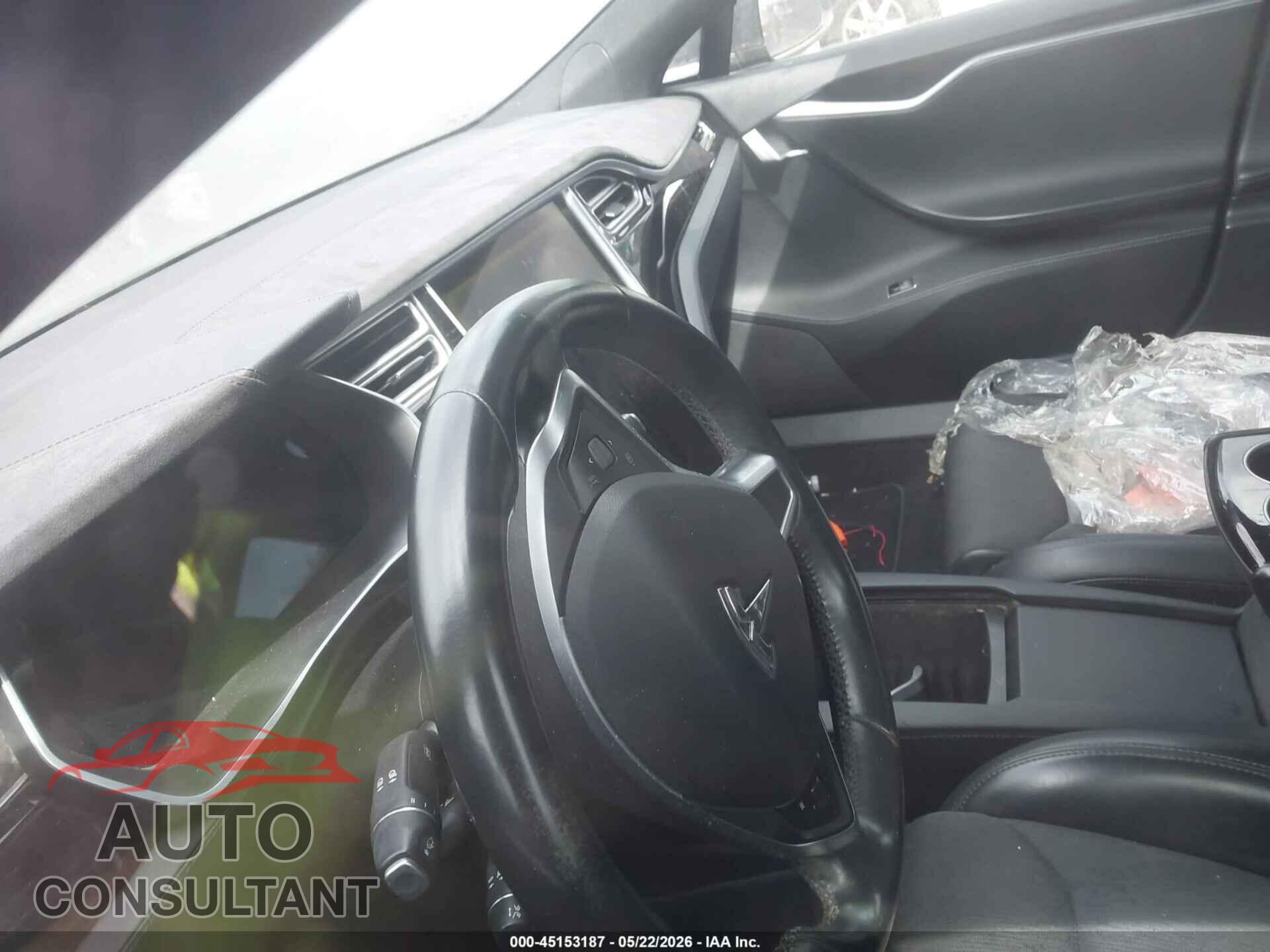 TESLA MODEL S 2017 - 5YJSA1E19HF202443