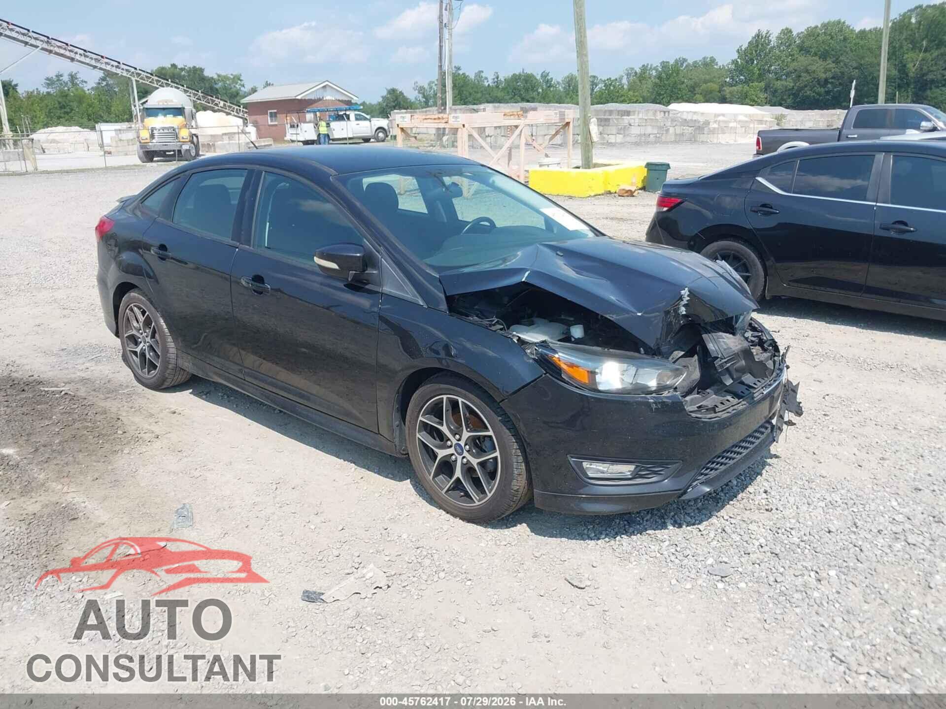 FORD FOCUS 2016 - 1FADP3F27GL236375