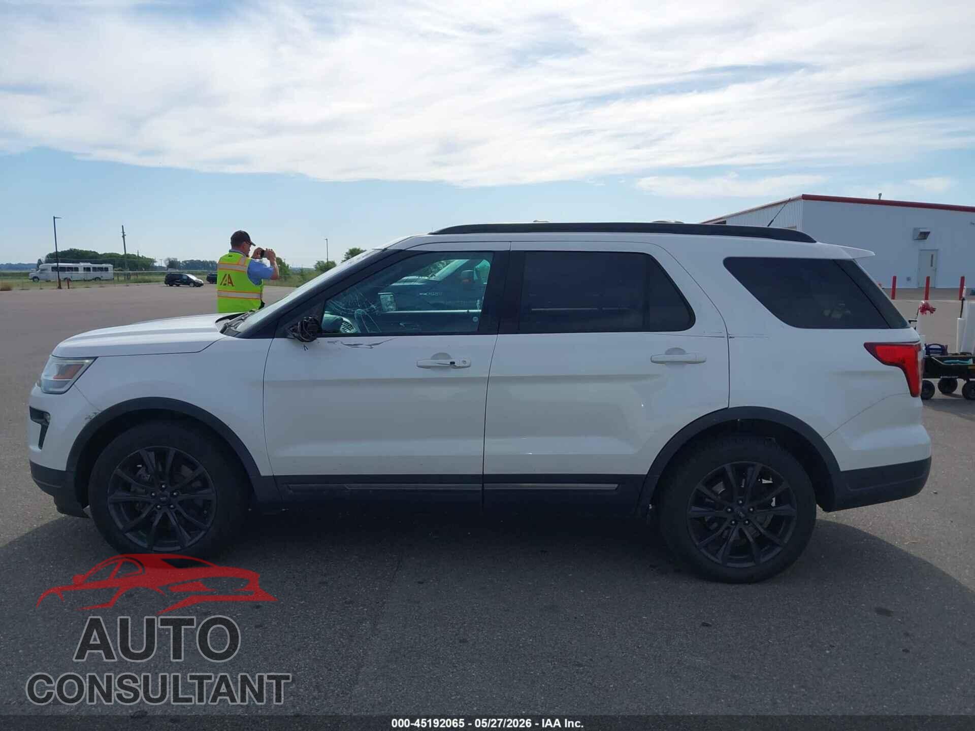 FORD EXPLORER 2018 - 1FM5K8D89JGB50949