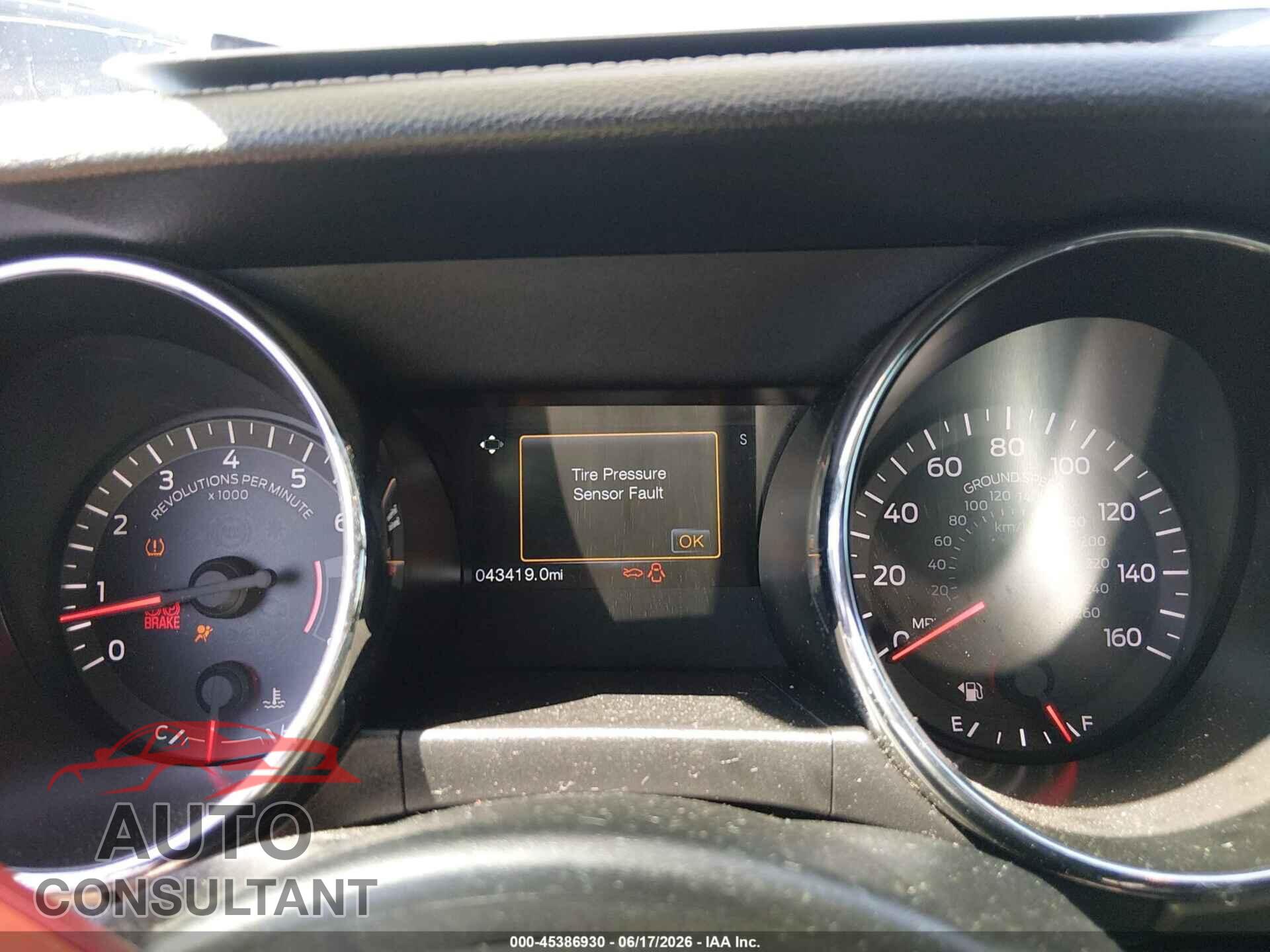FORD MUSTANG 2015 - 1FA6P8CF7F5424331