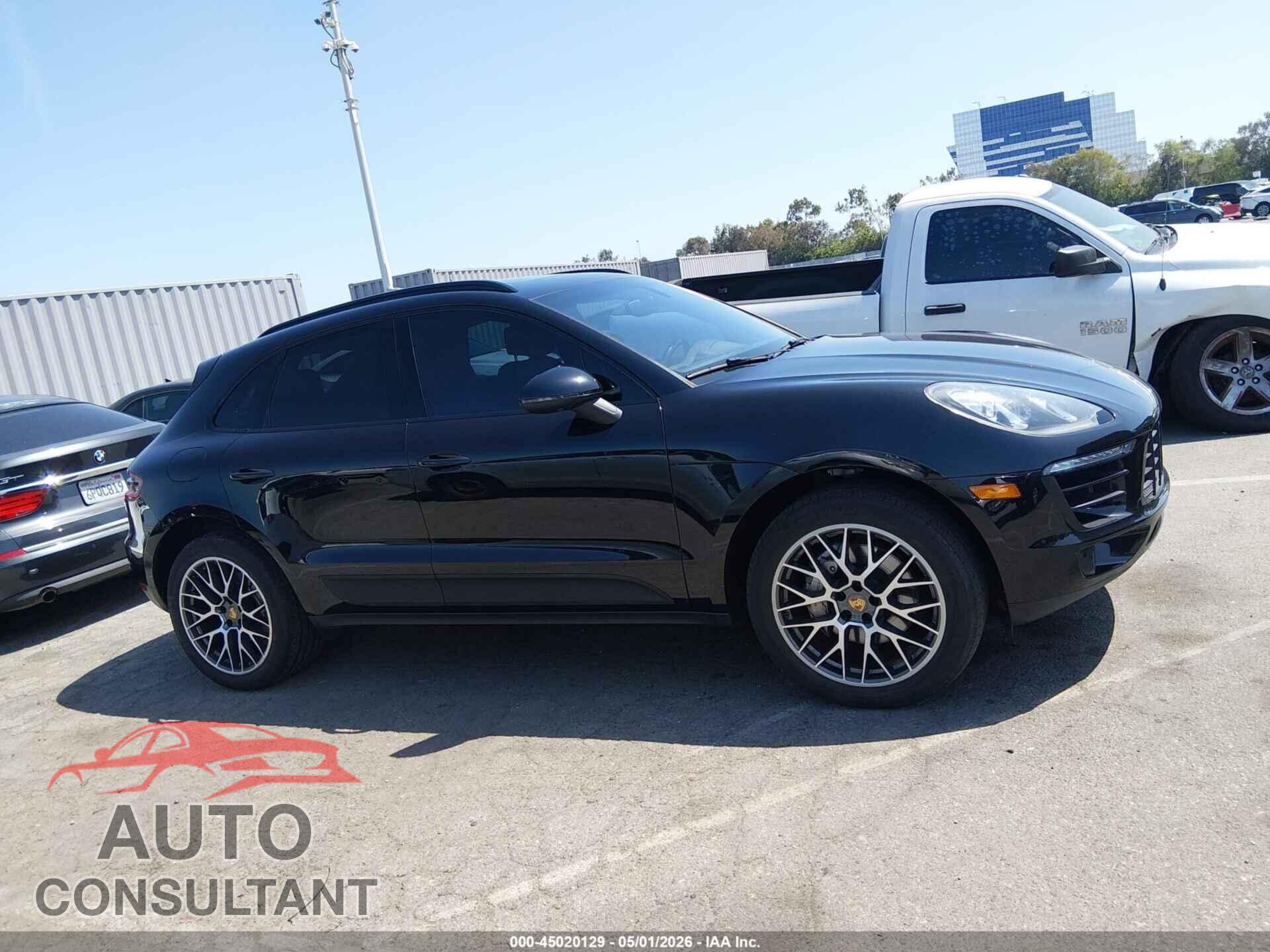 PORSCHE MACAN 2015 - WP1AB2A59FLB72733