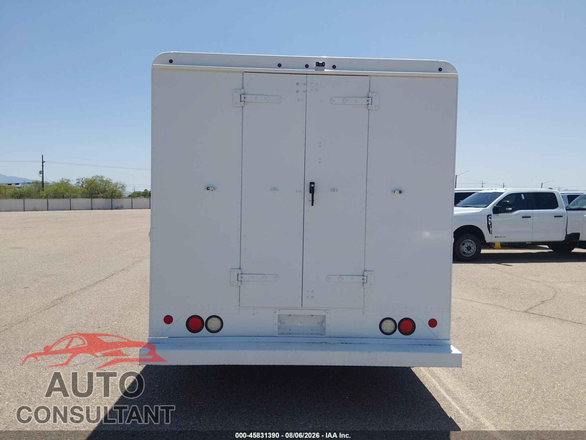 FORD E-350 STRIPPED 2017 - 1FC3E3KS3HDC67460