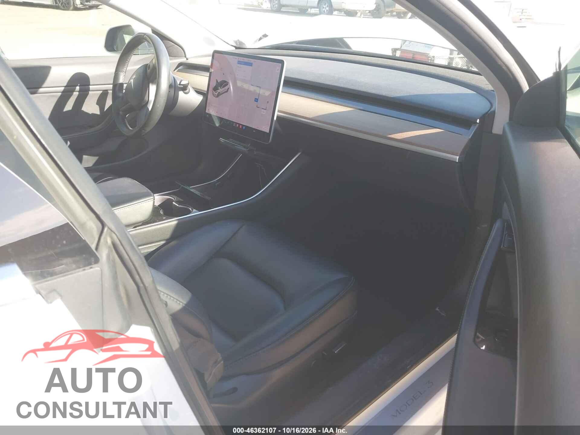 TESLA MODEL 3 2018 - 5YJ3E1EB2JF185752