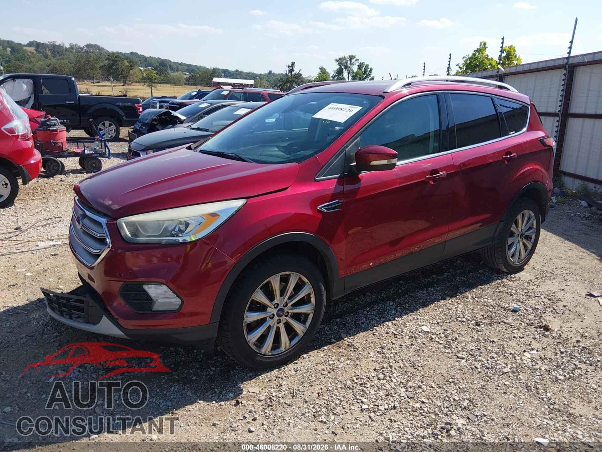 FORD ESCAPE 2017 - 1FMCU0J9XHUD35636