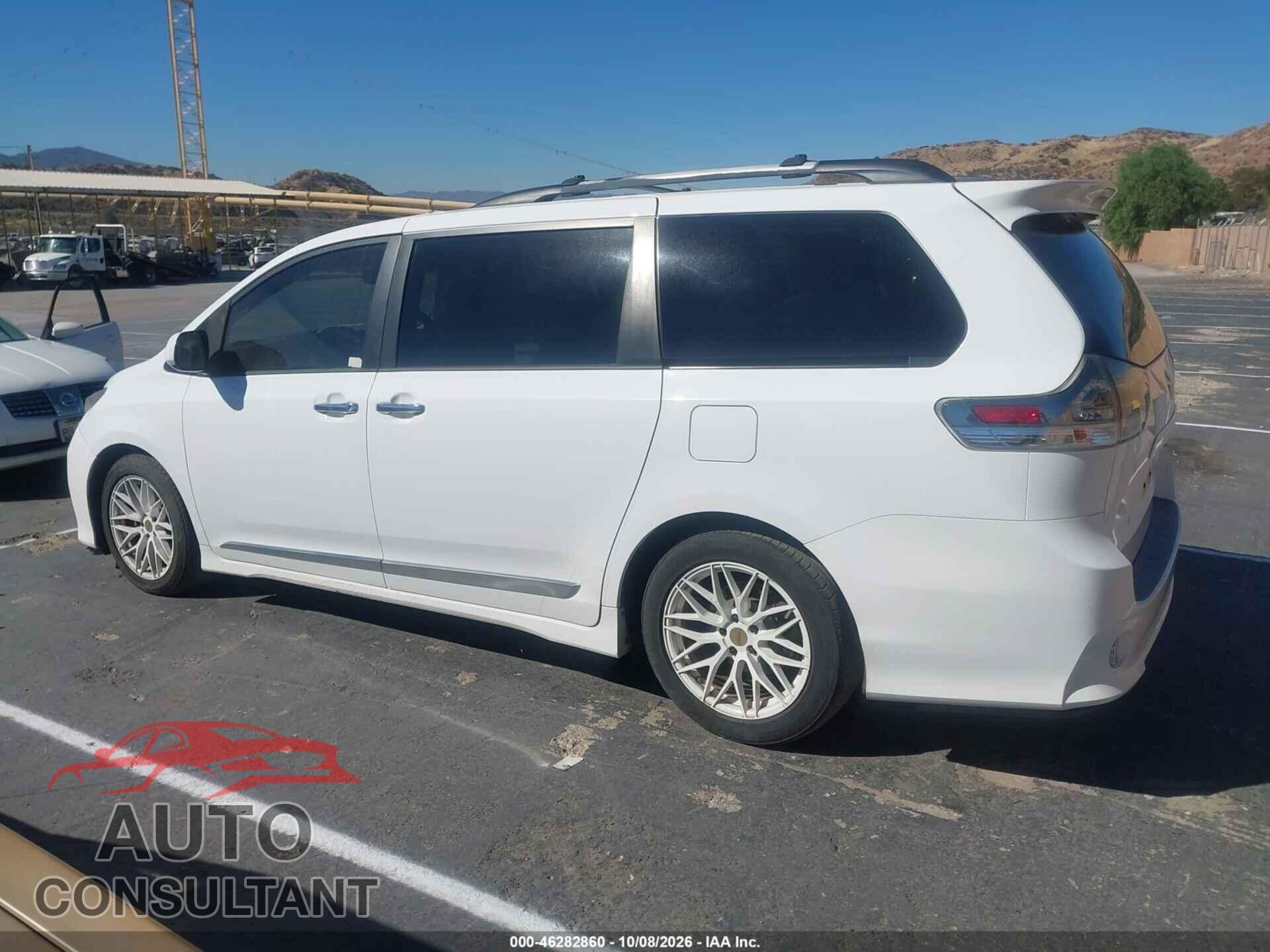 TOYOTA SIENNA 2013 - 5TDXK3DC8DS334262