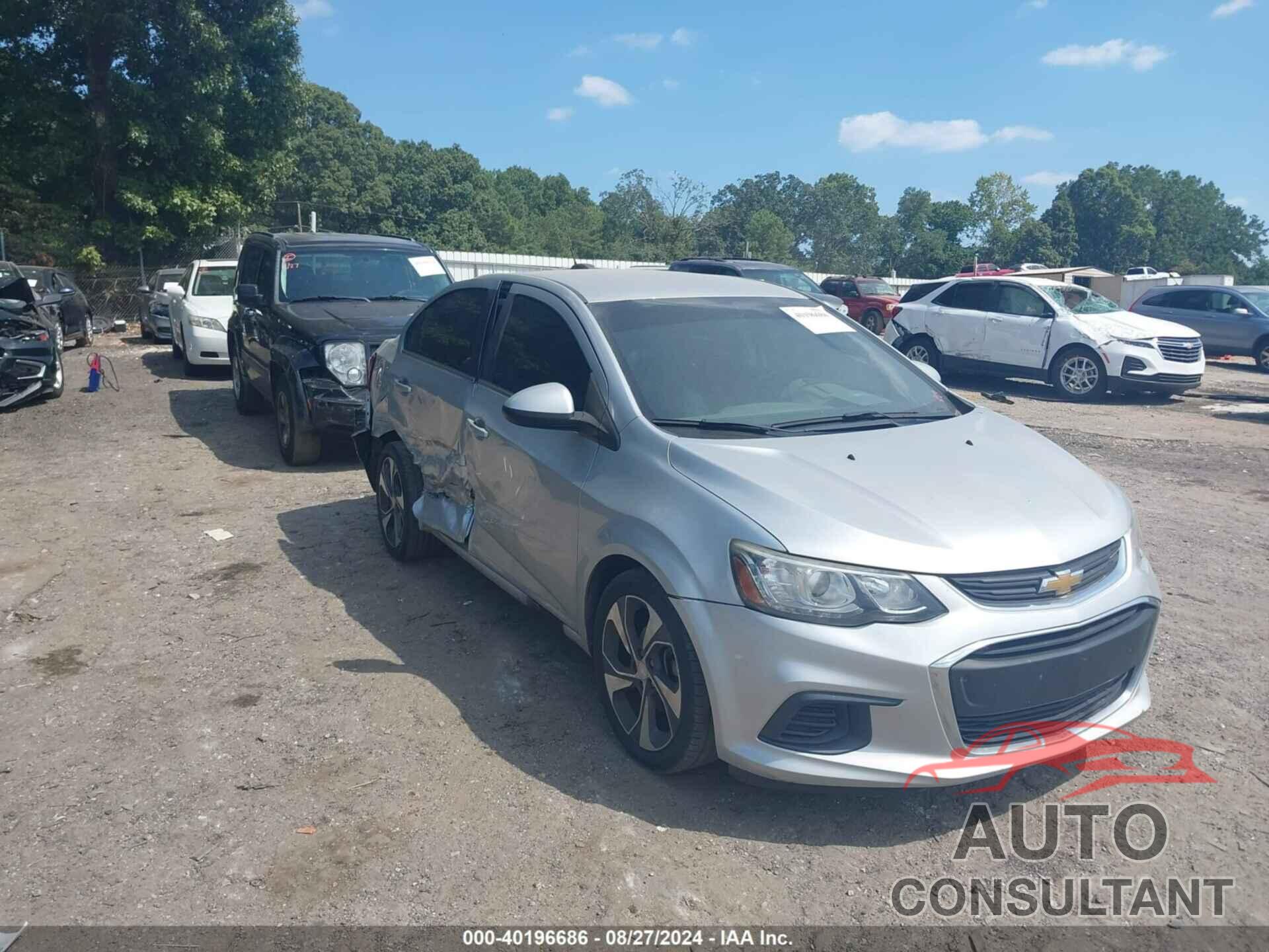 CHEVROLET SONIC 2017 - 1G1JF5SB9H4131021