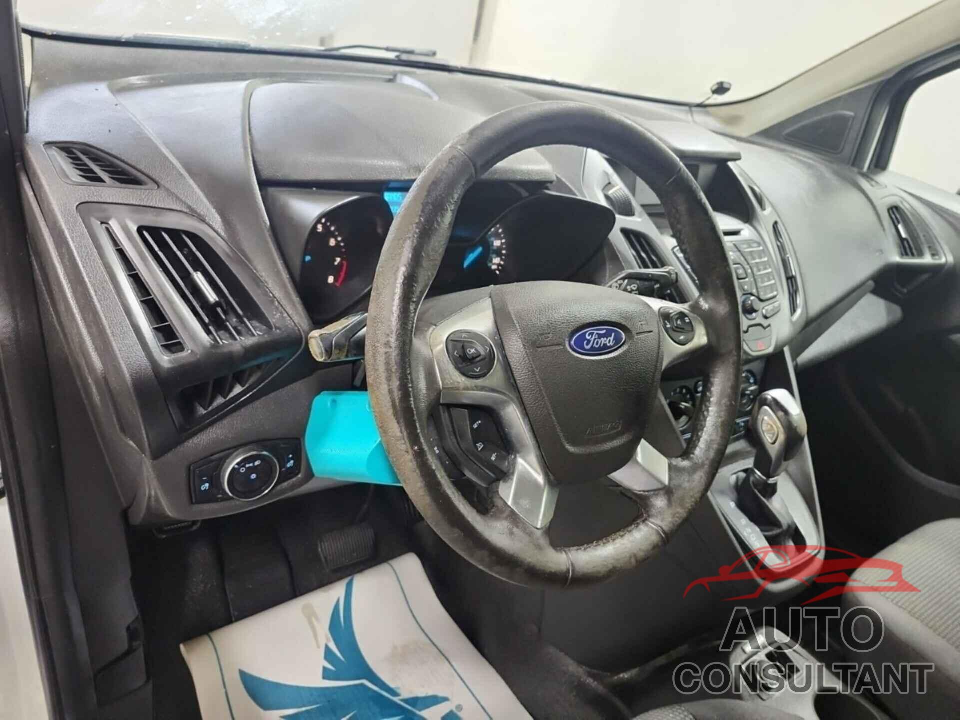 FORD TRANSIT CONNECT 2017 - NM0LS7E71H1312692