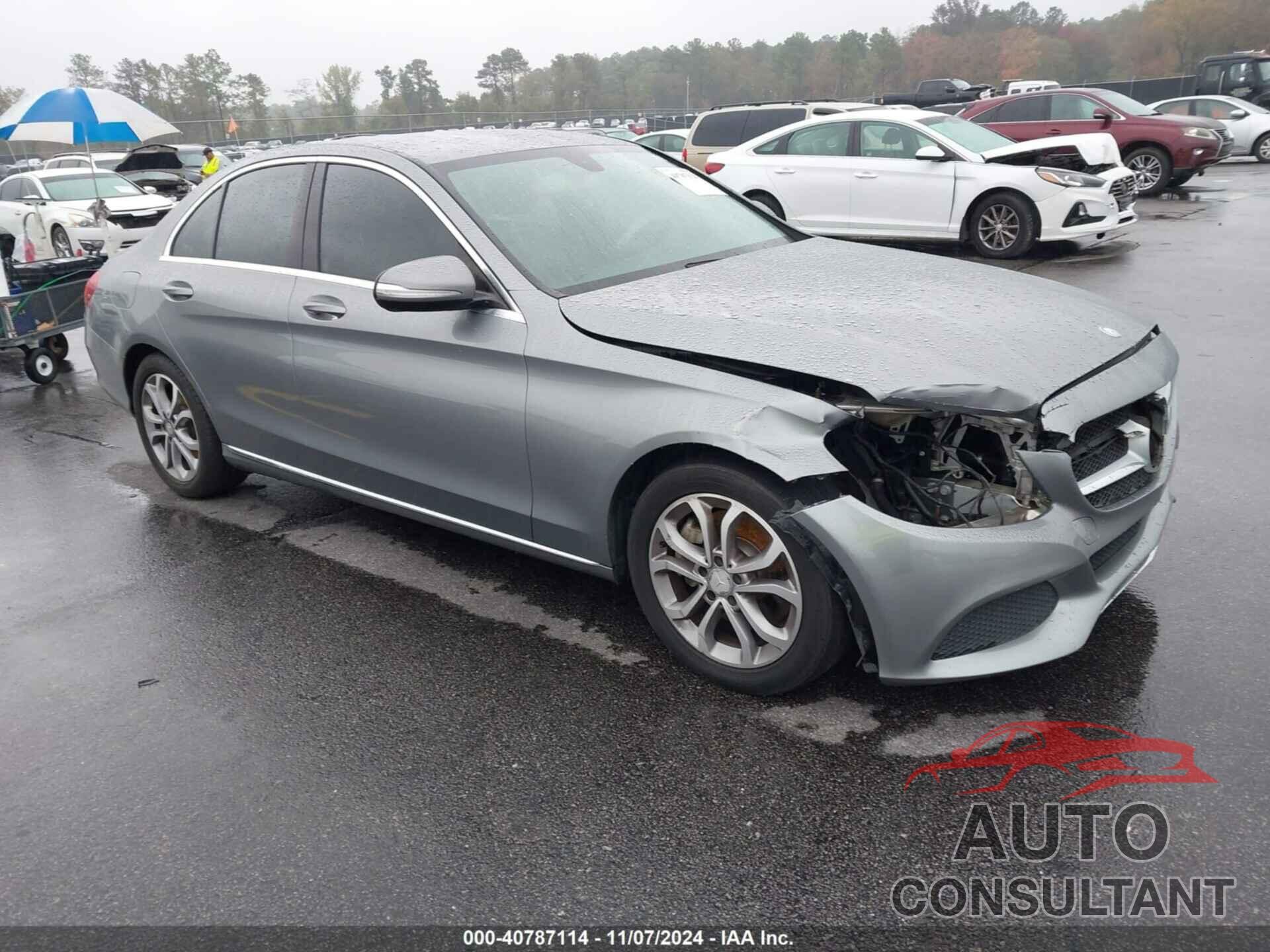 MERCEDES-BENZ C 300 2015 - 55SWF4JB6FU088044