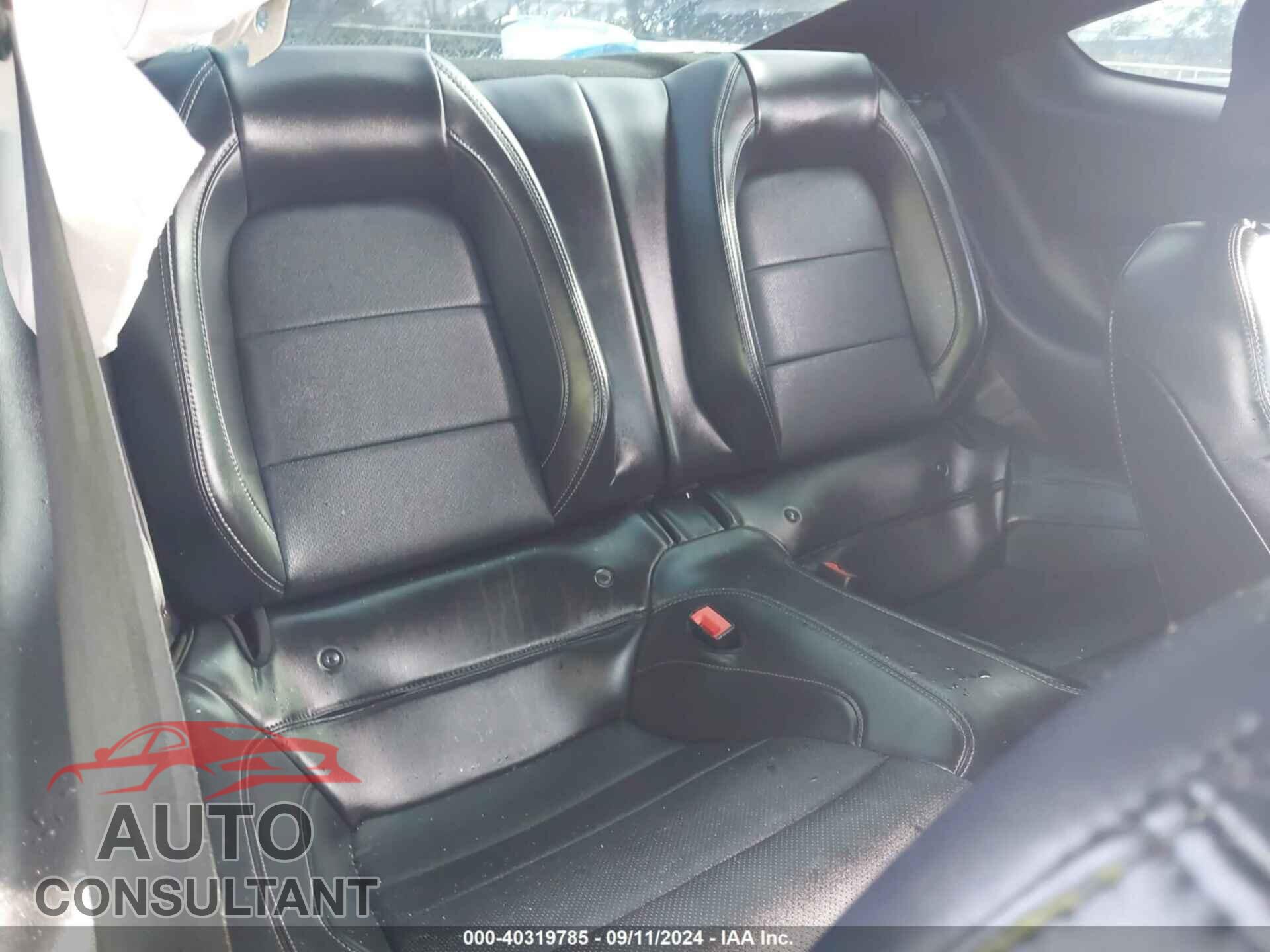 FORD MUSTANG 2020 - 1FA6P8CF6L5185334