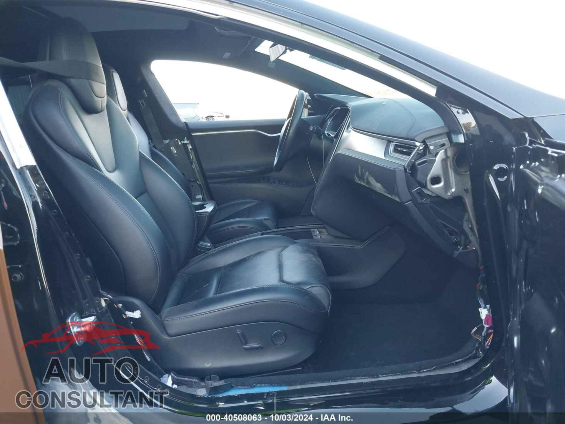 TESLA MODEL S 2018 - 5YJSA1E45JF247167