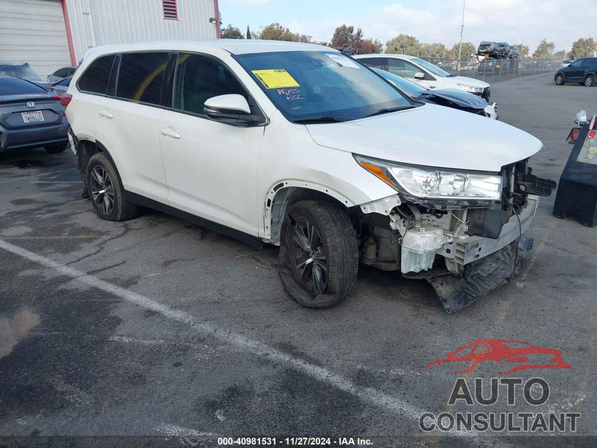 TOYOTA HIGHLANDER 2019 - 5TDZARFH7KS043482