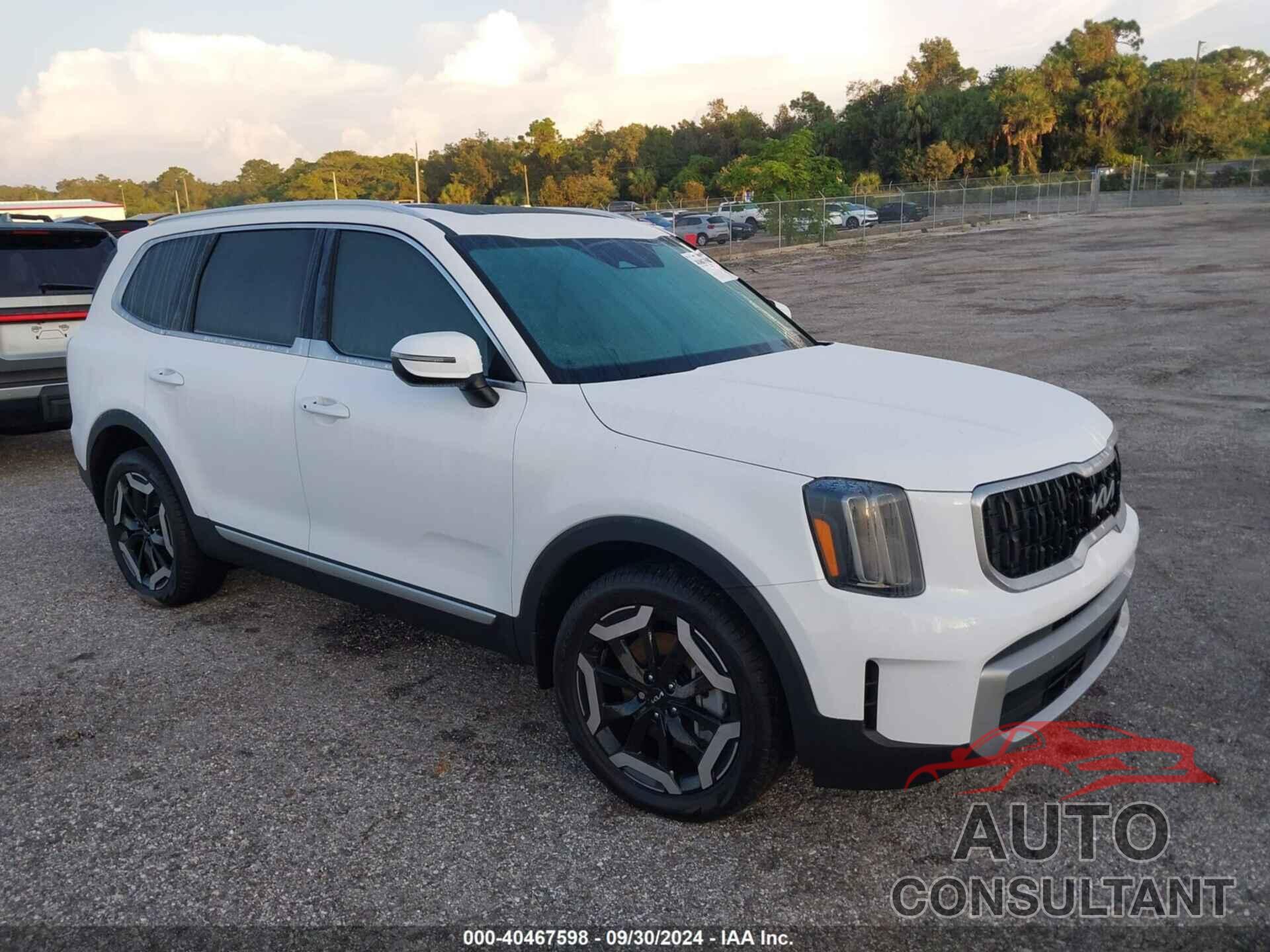 KIA TELLURIDE 2023 - 5XYP34GC8PG372672