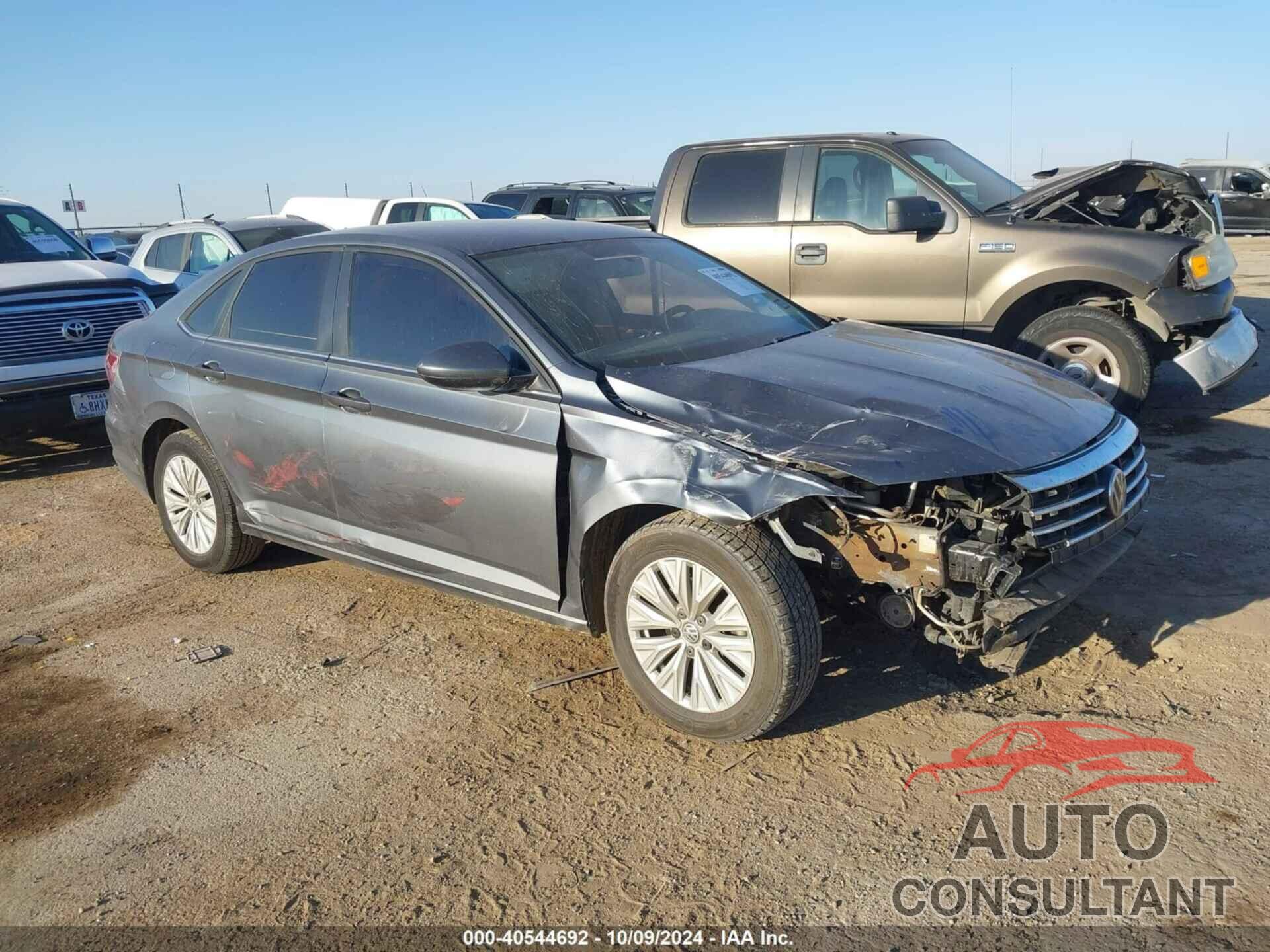 VOLKSWAGEN JETTA 2019 - 3VWC57BUXKM273371