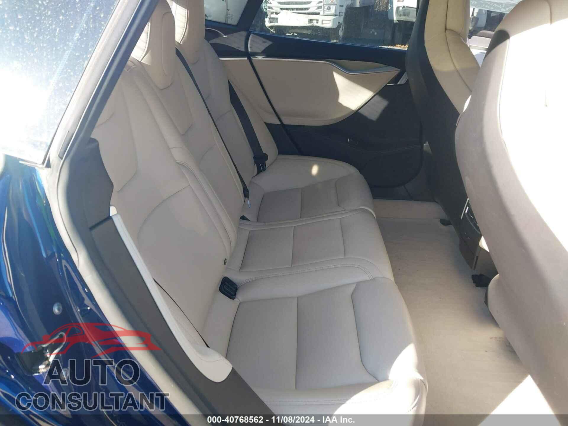 TESLA MODEL S 2017 - 5YJSA1E24HF217277