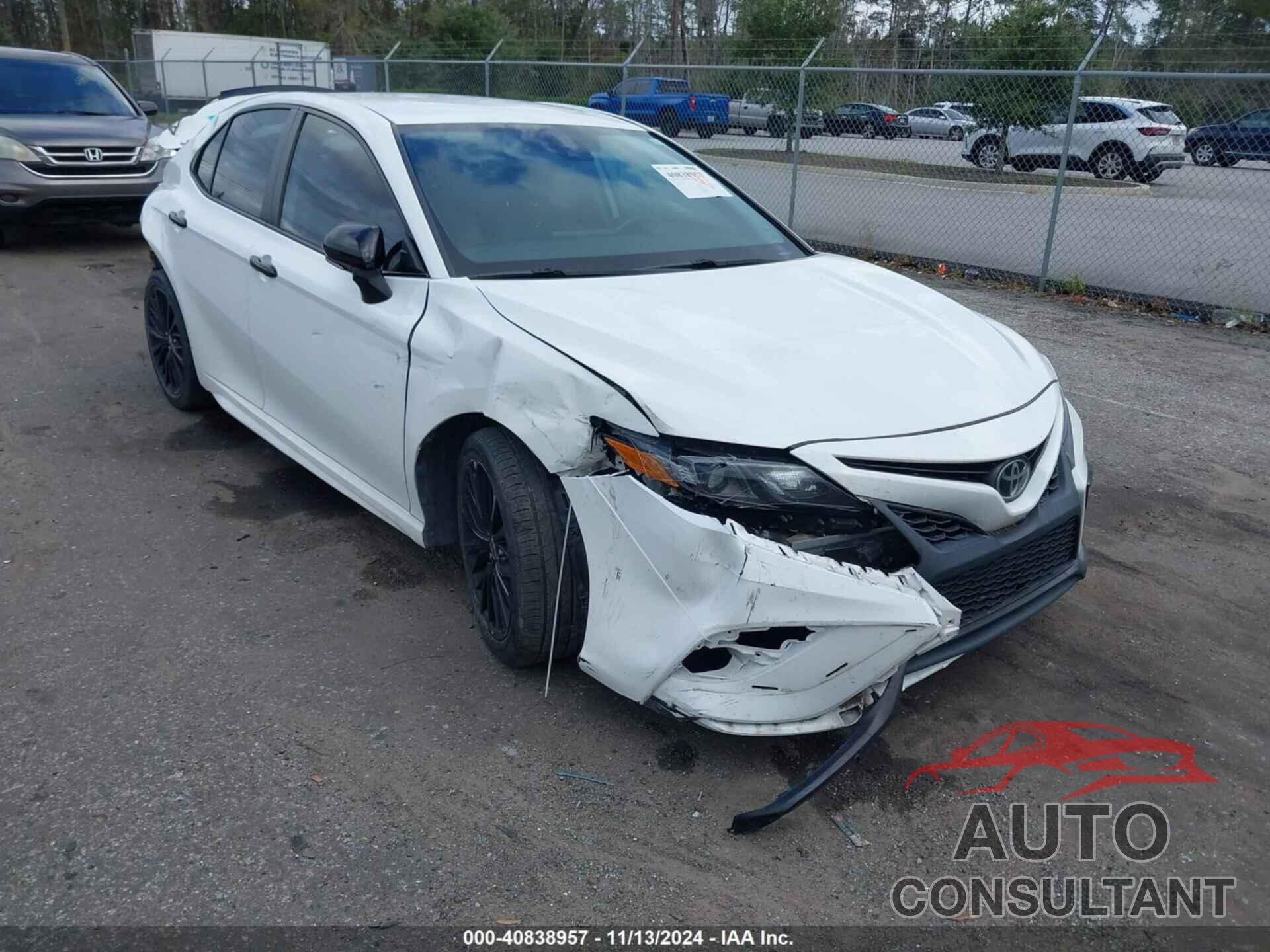 TOYOTA CAMRY 2021 - 4T1T11AK1MU443428