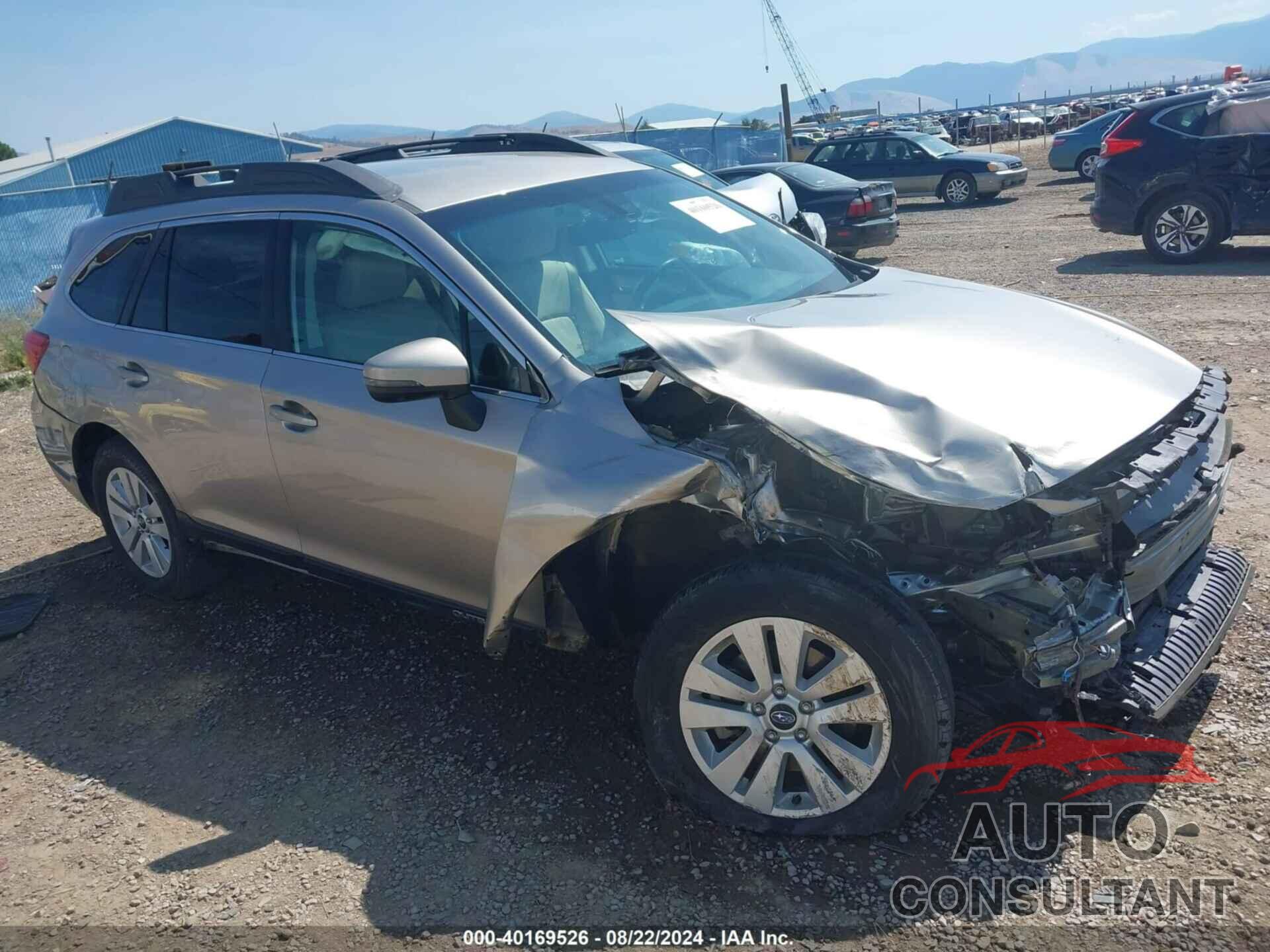 SUBARU OUTBACK 2018 - 4S4BSAFC4J3213815