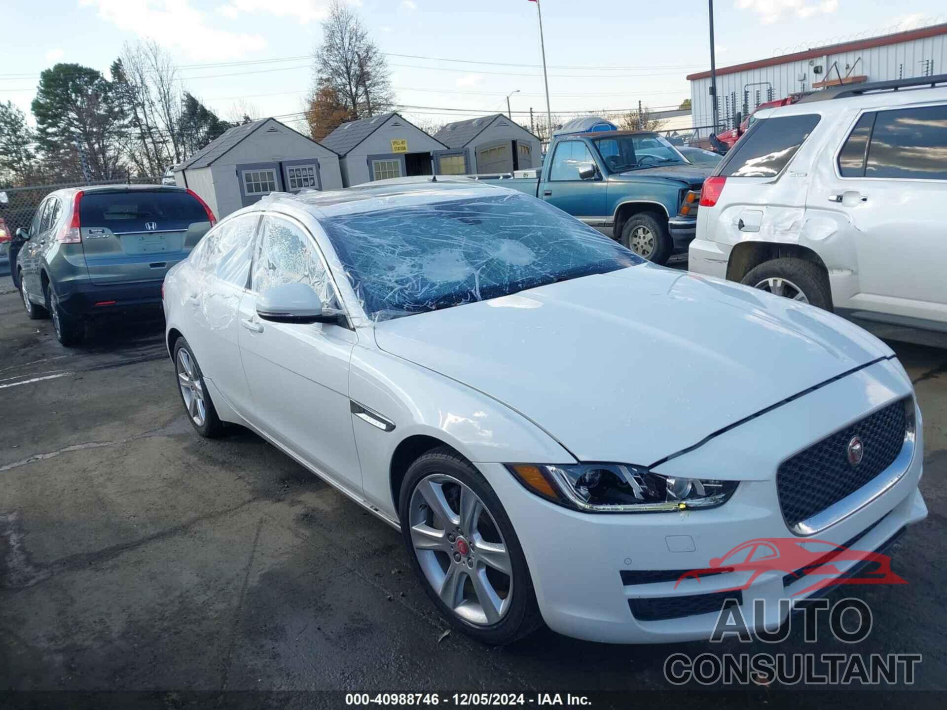 JAGUAR XE 2017 - SAJAE4BG7HA971270