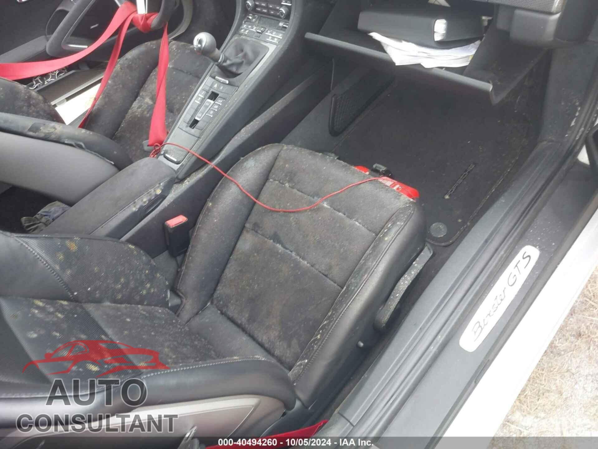 PORSCHE BOXSTER 2021 - WP0CD2A8XMS232097