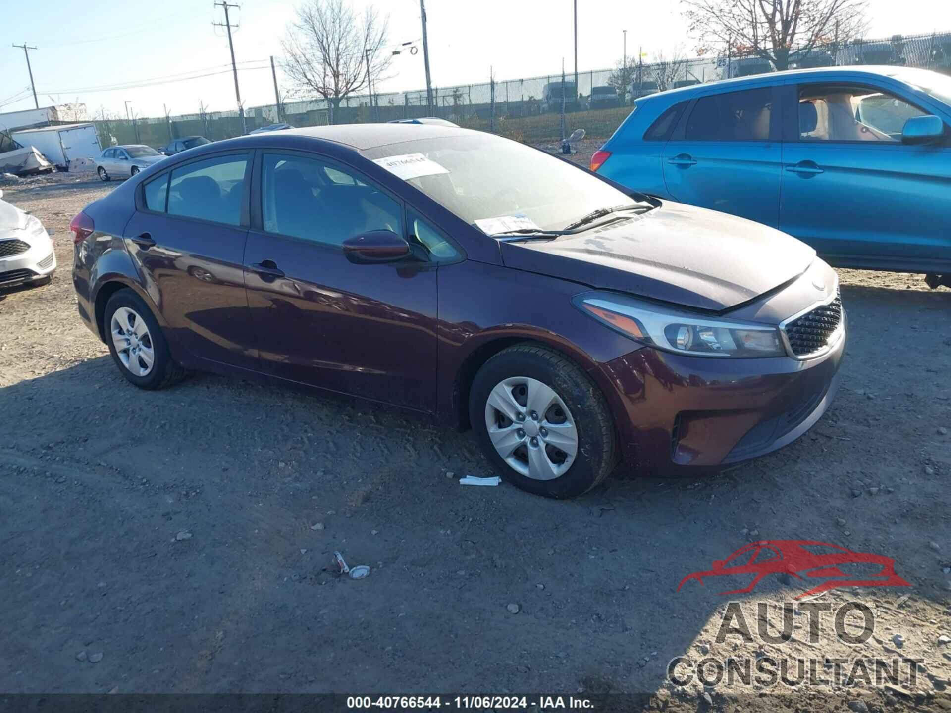 KIA FORTE 2018 - 3KPFK4A70JE271527