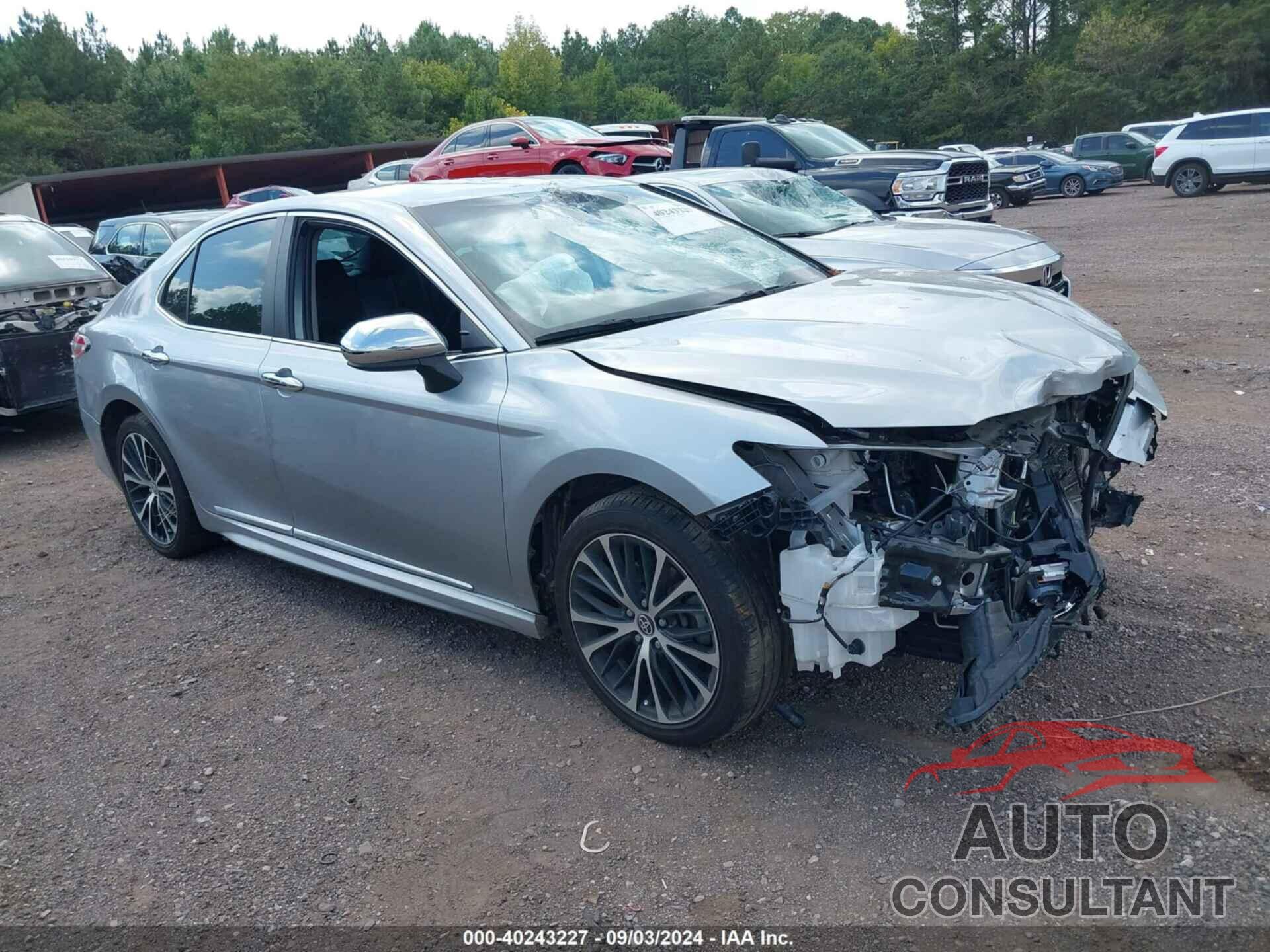 TOYOTA CAMRY 2020 - 4T1G11AKXLU988804