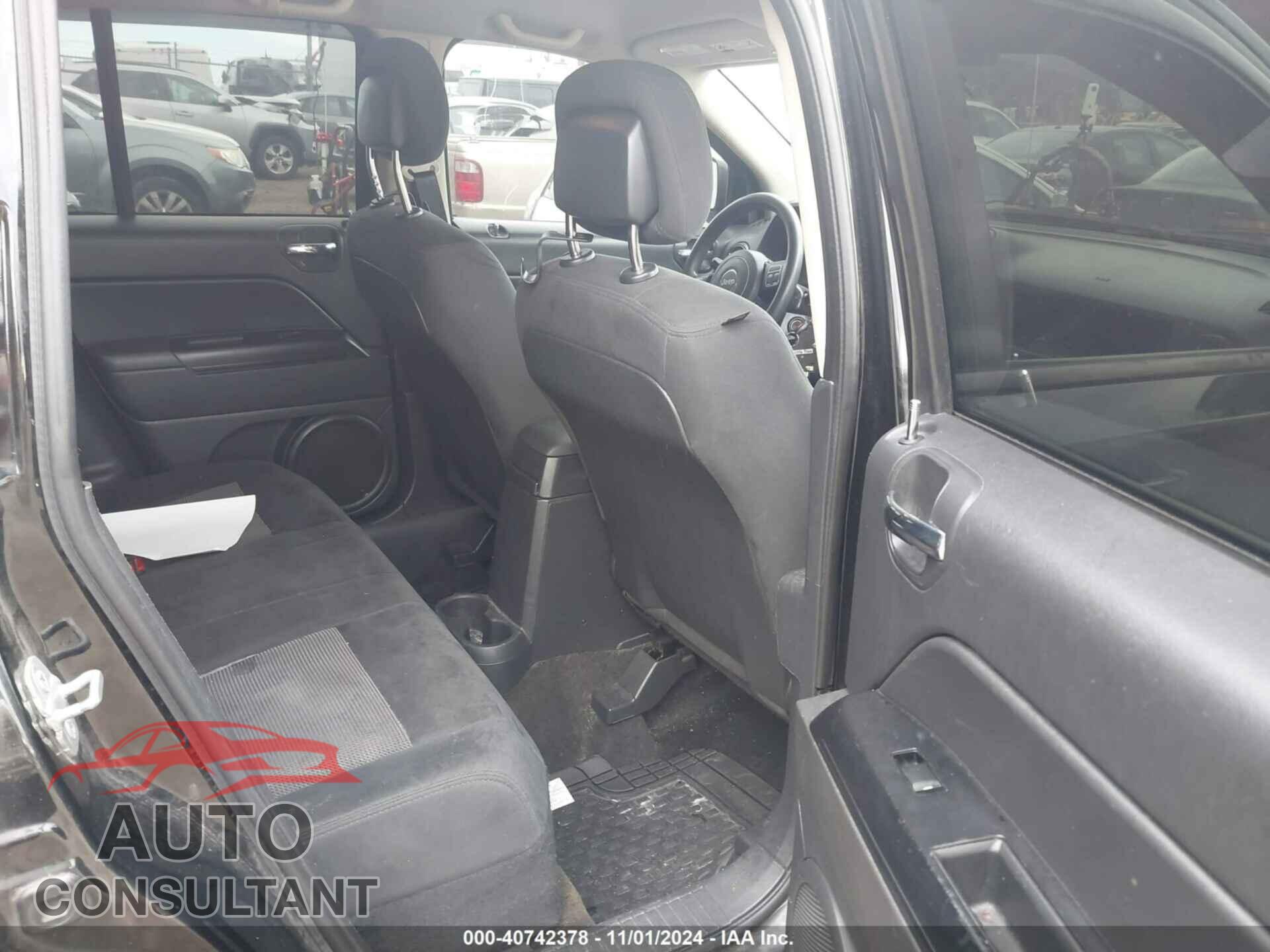 JEEP COMPASS 2014 - 1C4NJDBB4ED828447