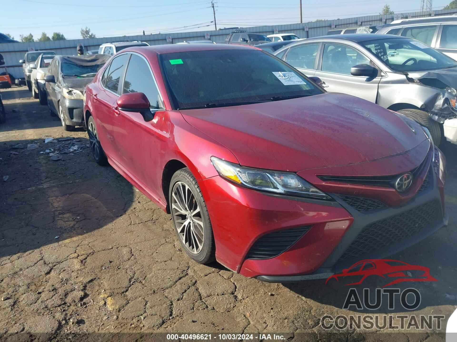 TOYOTA CAMRY 2018 - 4T1B11HK3JU623961