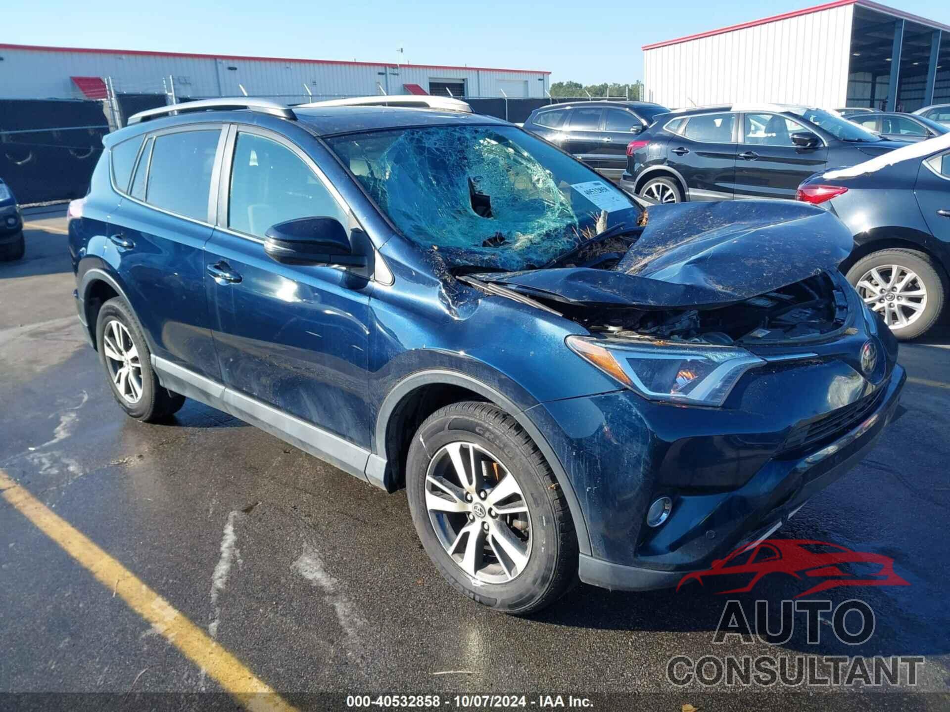 TOYOTA RAV4 2018 - JTMWFREV1JJ166153