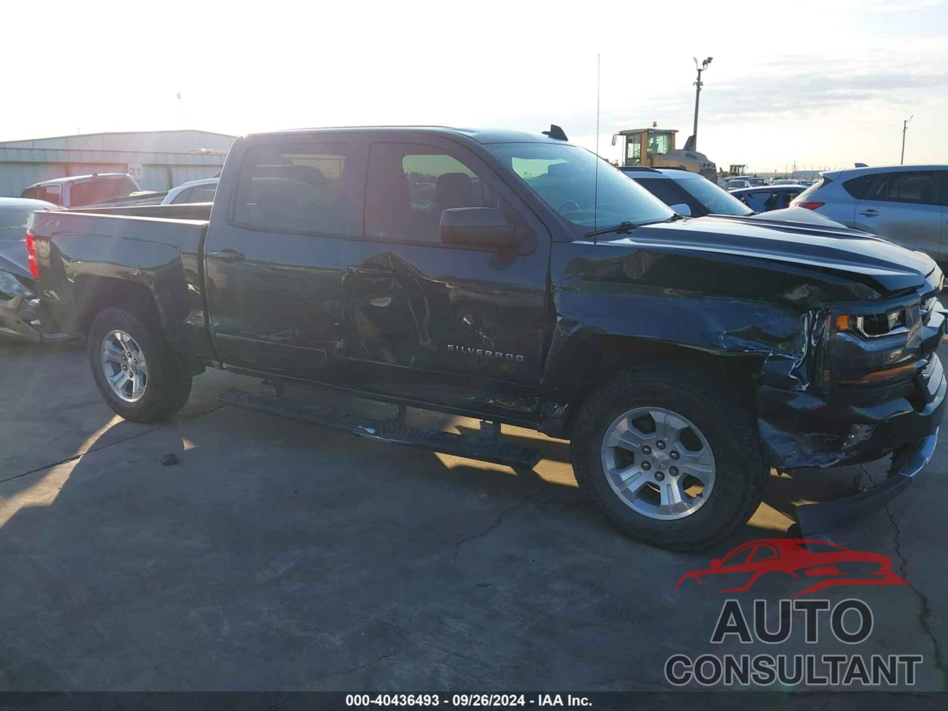 CHEVROLET SILVERADO 2018 - 3GCUKREC4JG220788