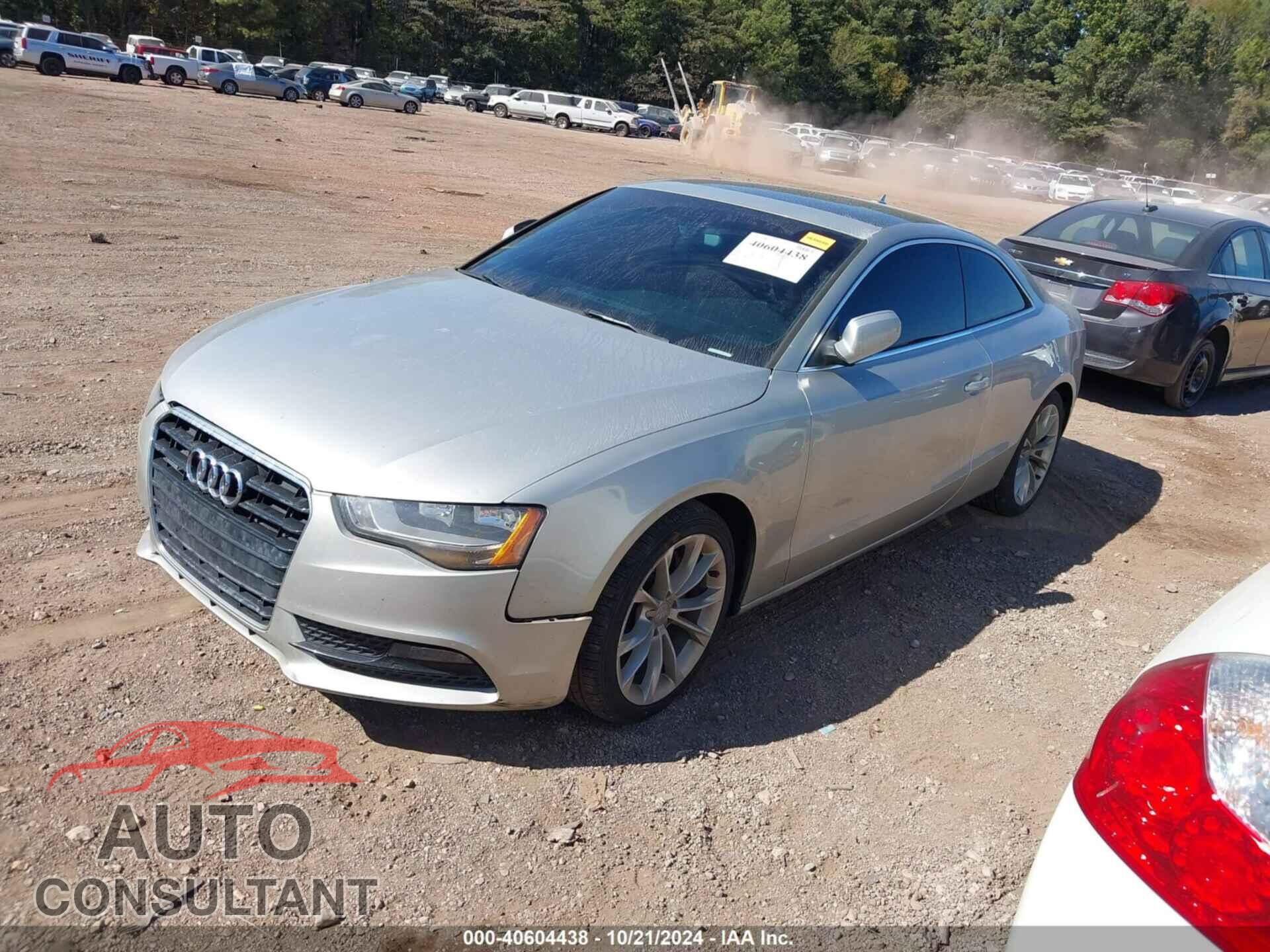 AUDI A5 2013 - WAUCFAFR4DA040098