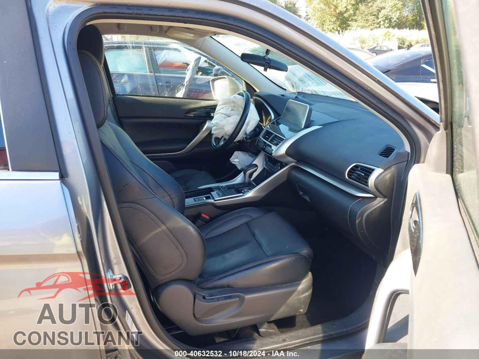MITSUBISHI ECLIPSE CROSS 2018 - JA4AT5AA4JZ065540