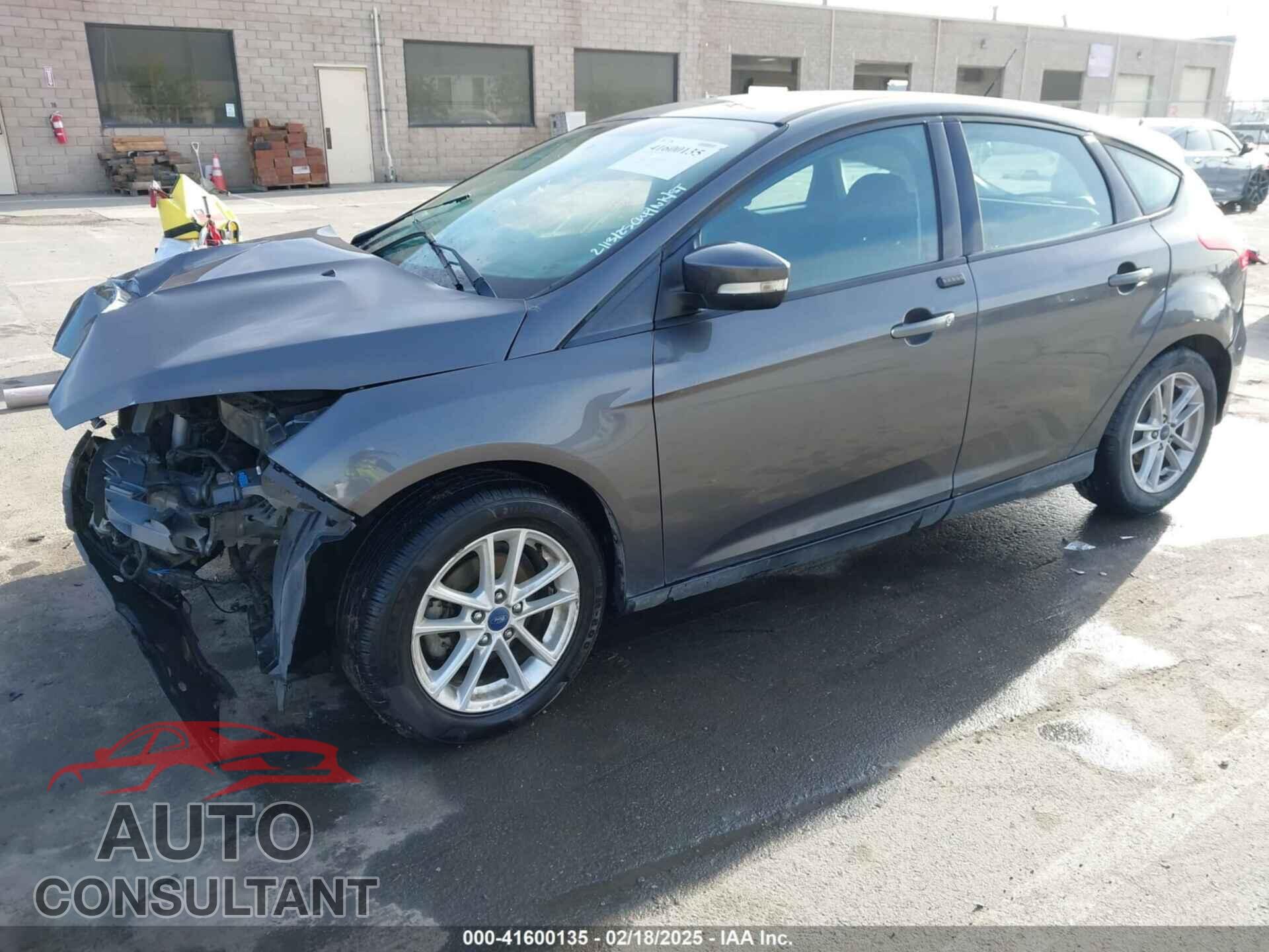 FORD FOCUS 2016 - 1FADP3K2XGL246873