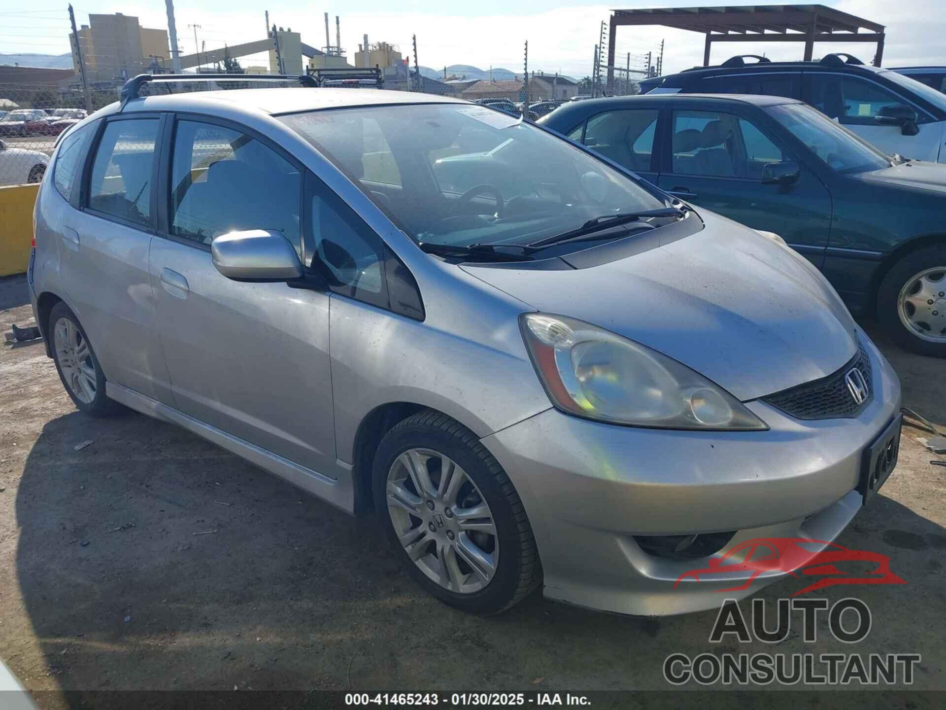 HONDA FIT 2011 - JHMGE8G56BS006360