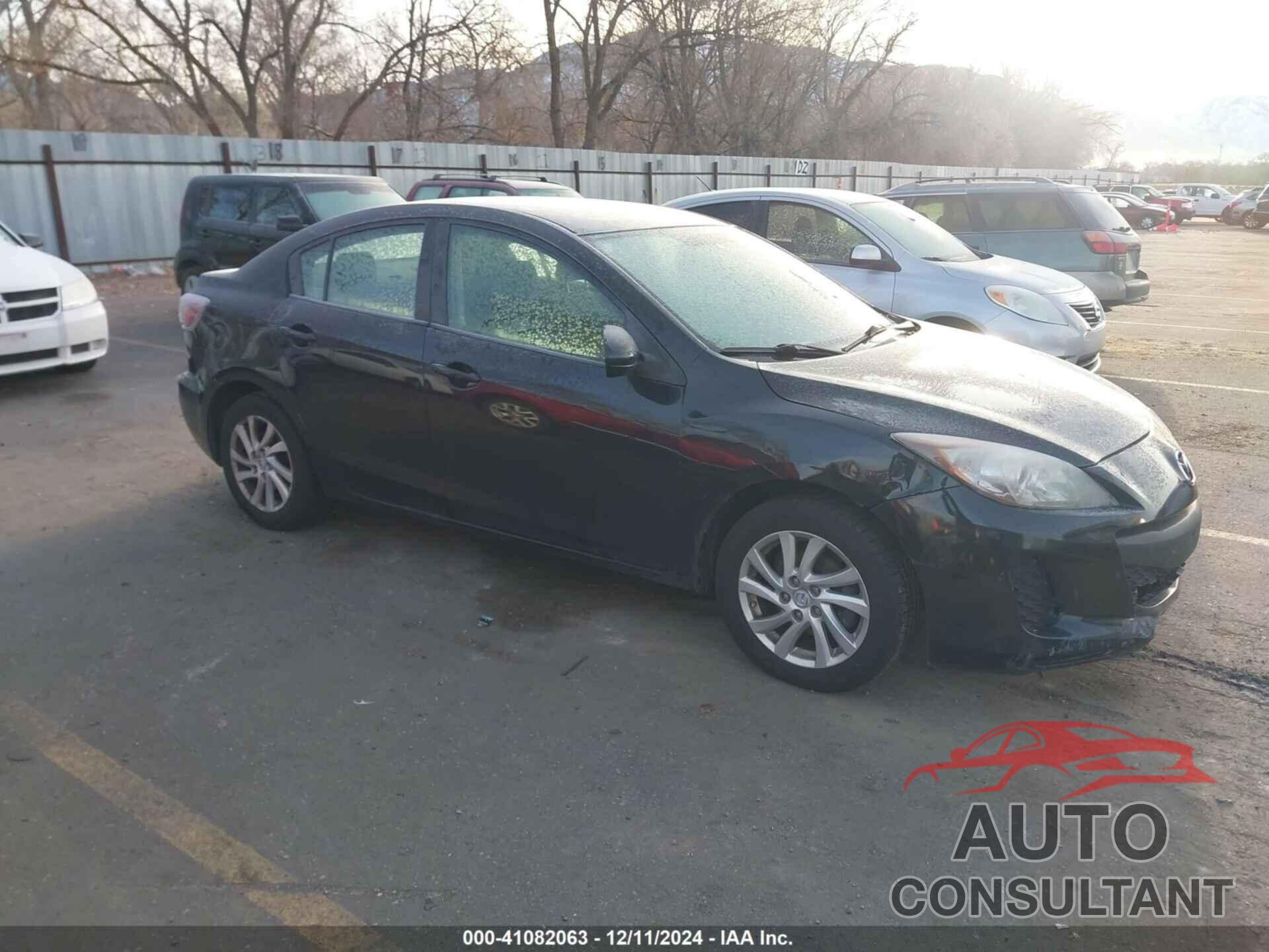 MAZDA MAZDA3 2012 - JM1BL1V79C1581380