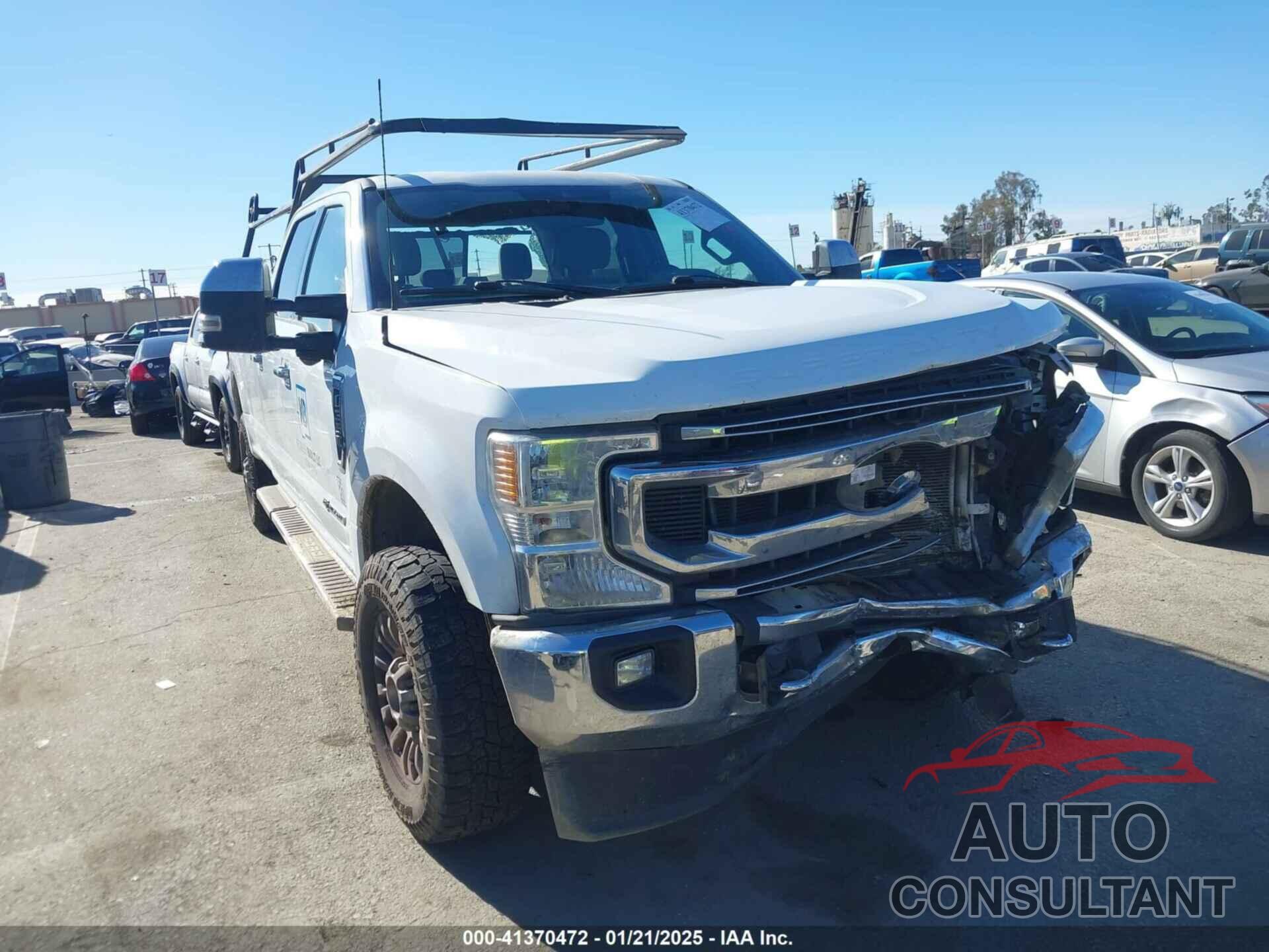 FORD F-350 2022 - 1FT8W3BT8NEF41382