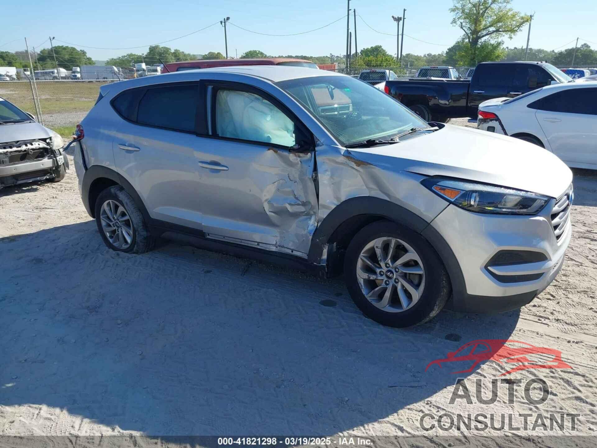 HYUNDAI TUCSON 2018 - KM8J2CA46JU662933